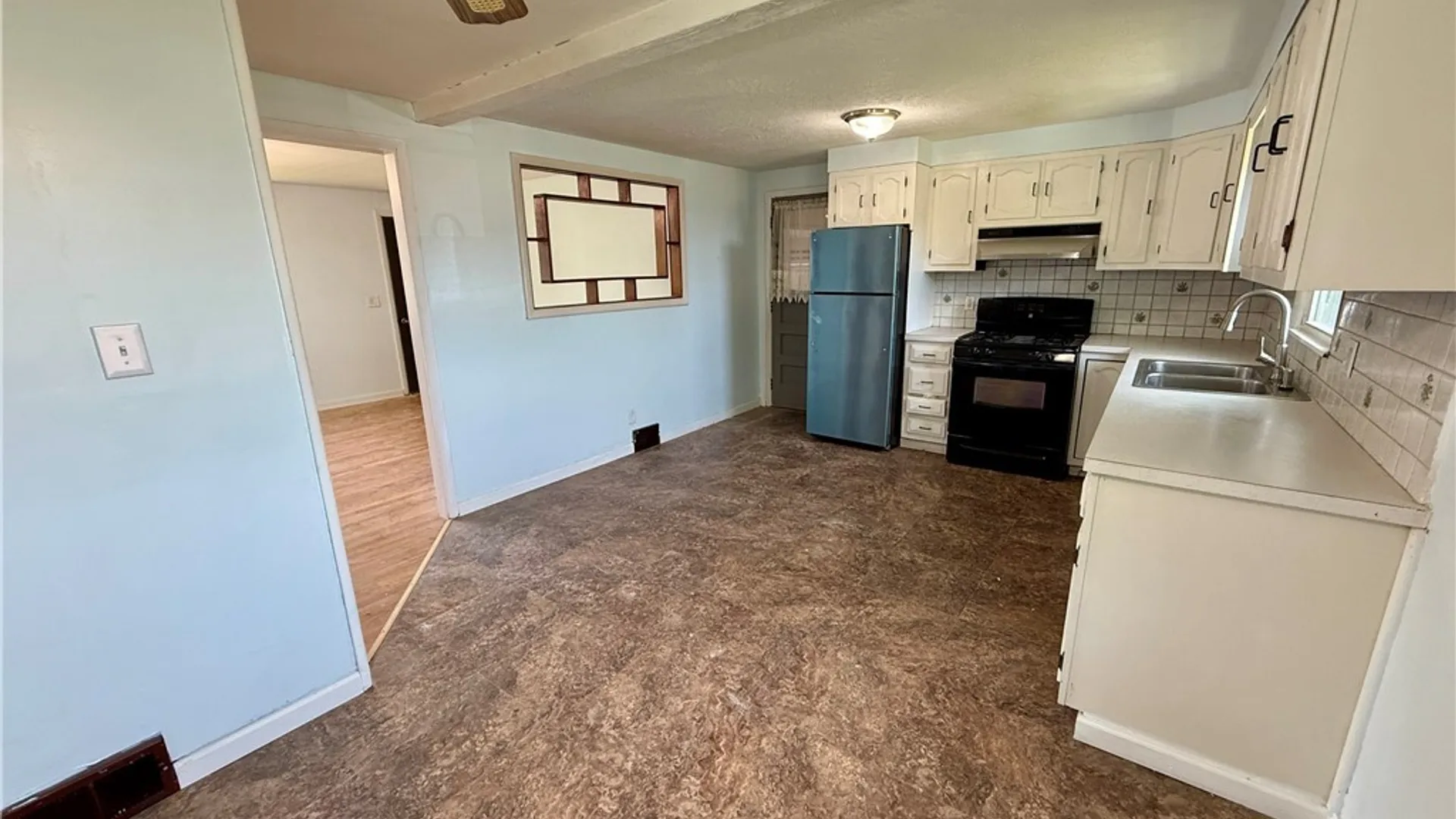 Property at 111 Deborah Drive, Salina, NY 13088 12