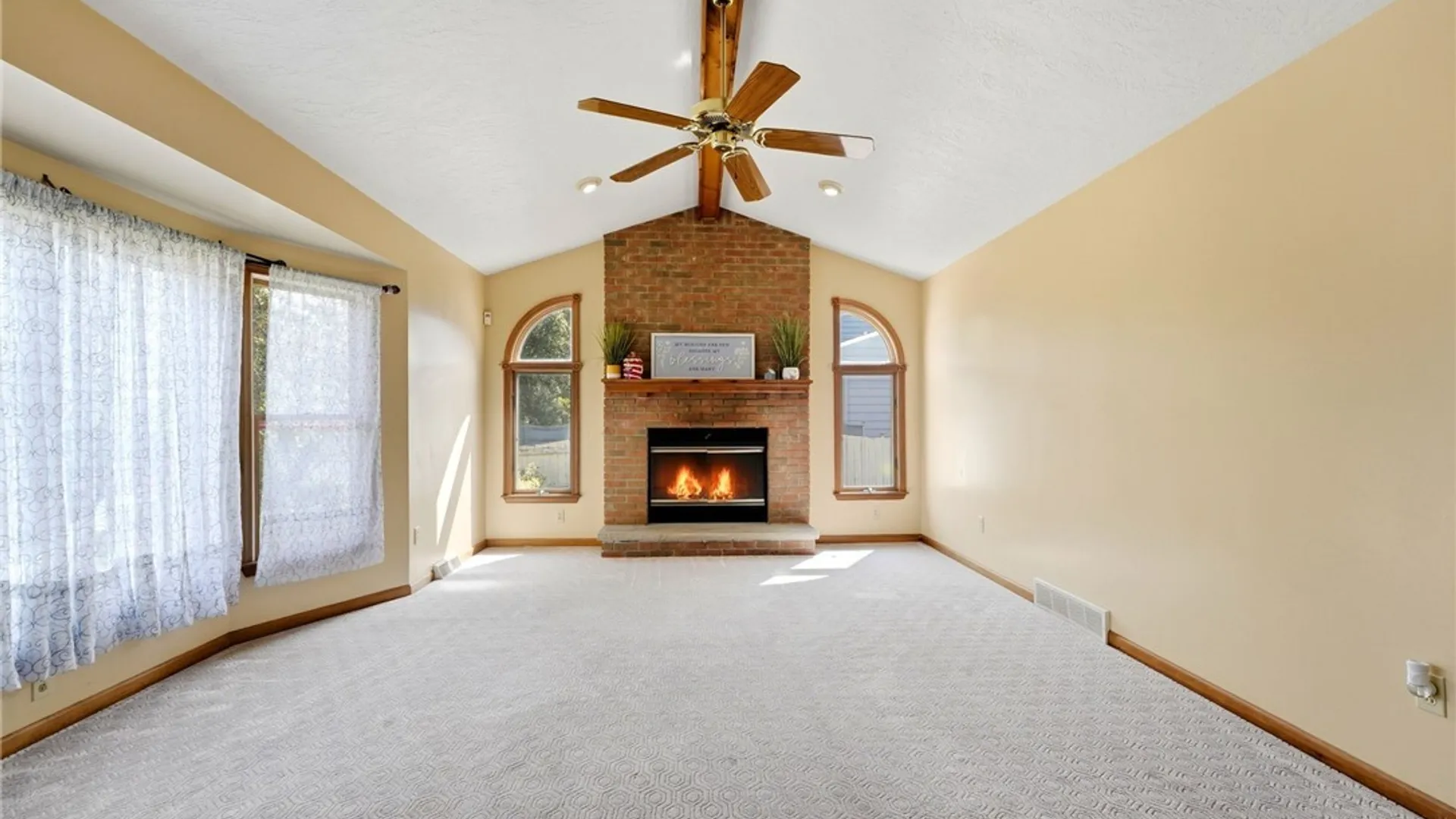 Property at 29 Continental Drive, Lockport City, NY 14094 23