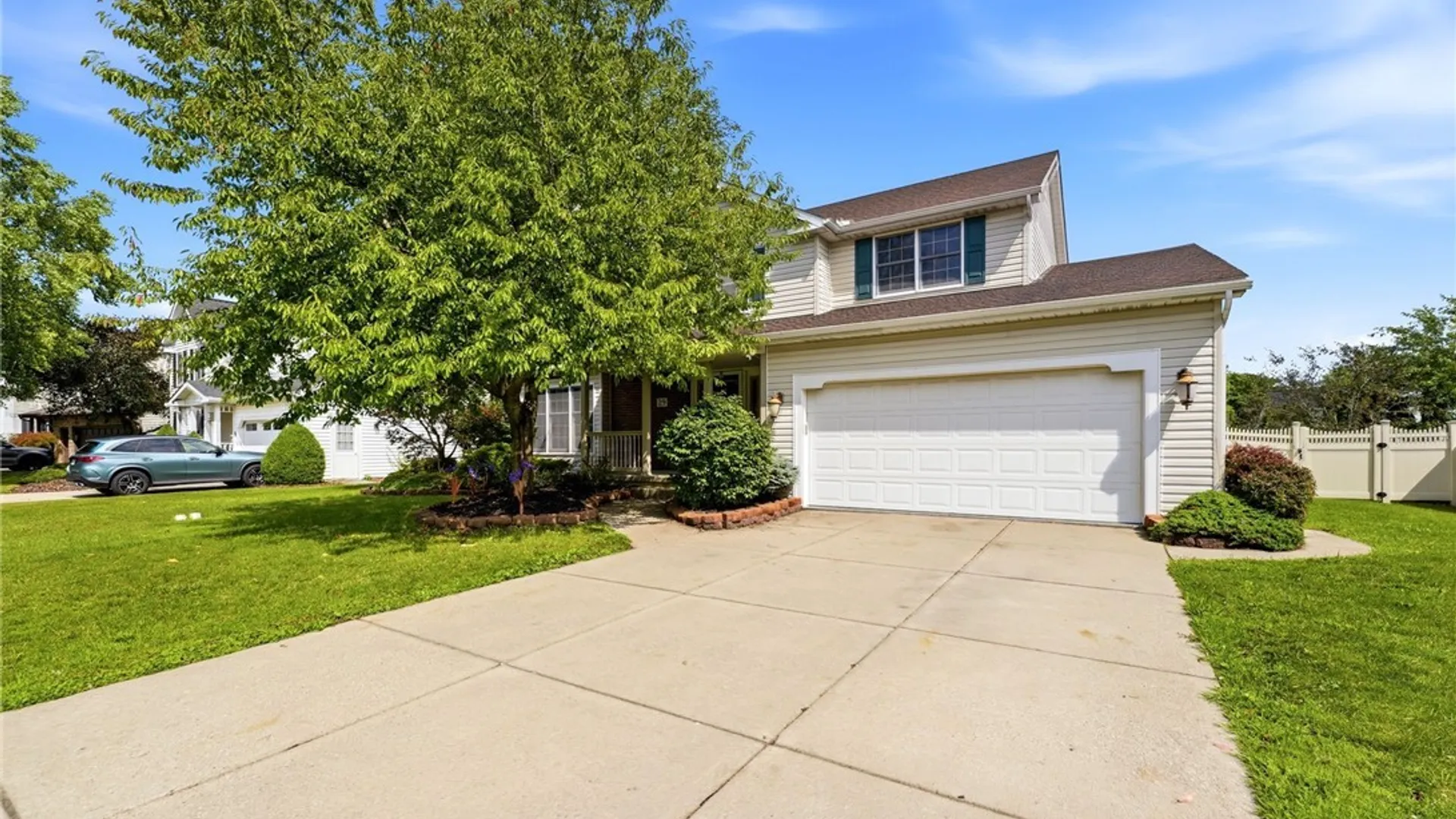 Property at 29 Continental Drive, Lockport City, NY 14094 2