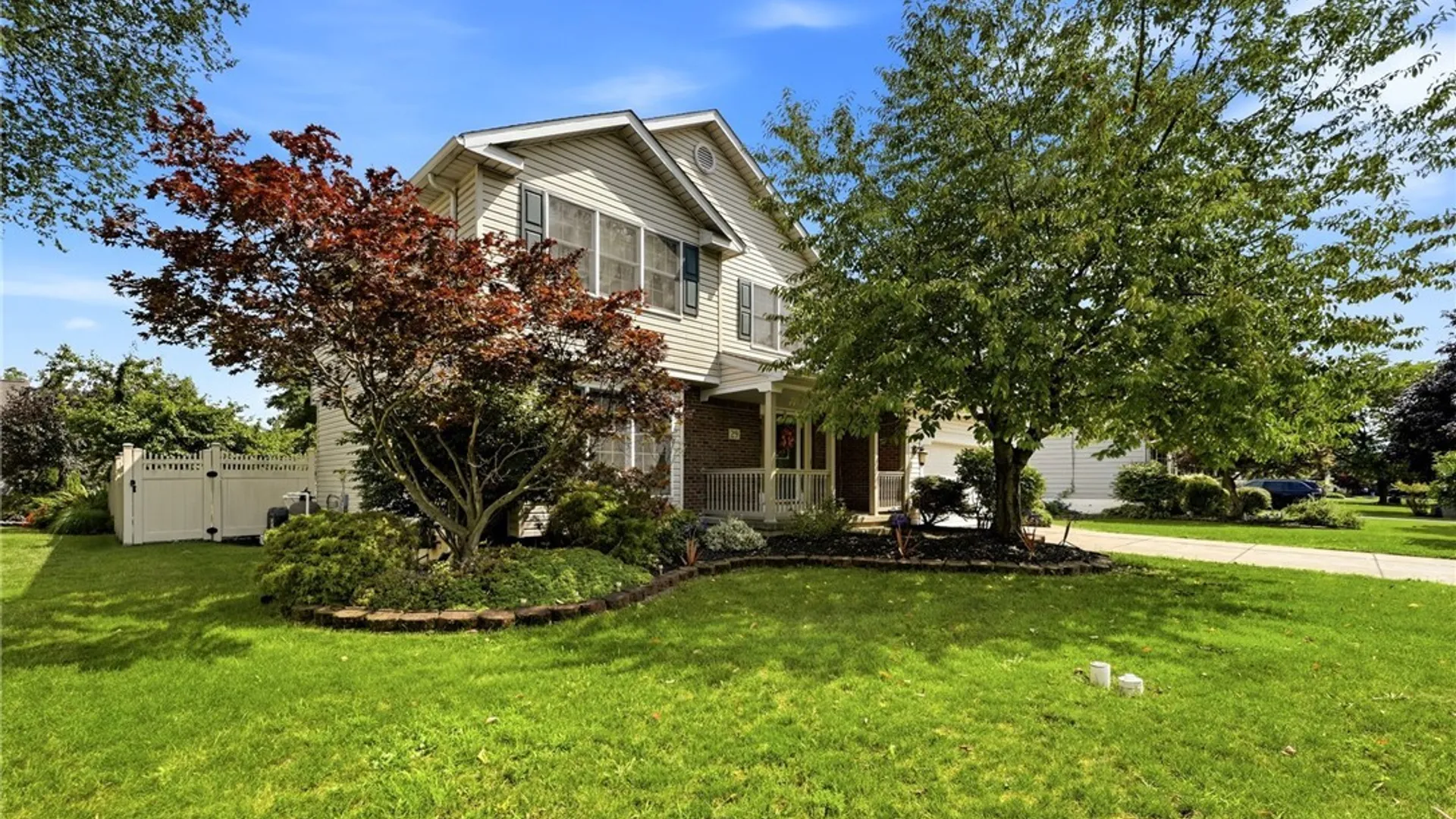 Property at 29 Continental Drive, Lockport City, NY 14094 4
