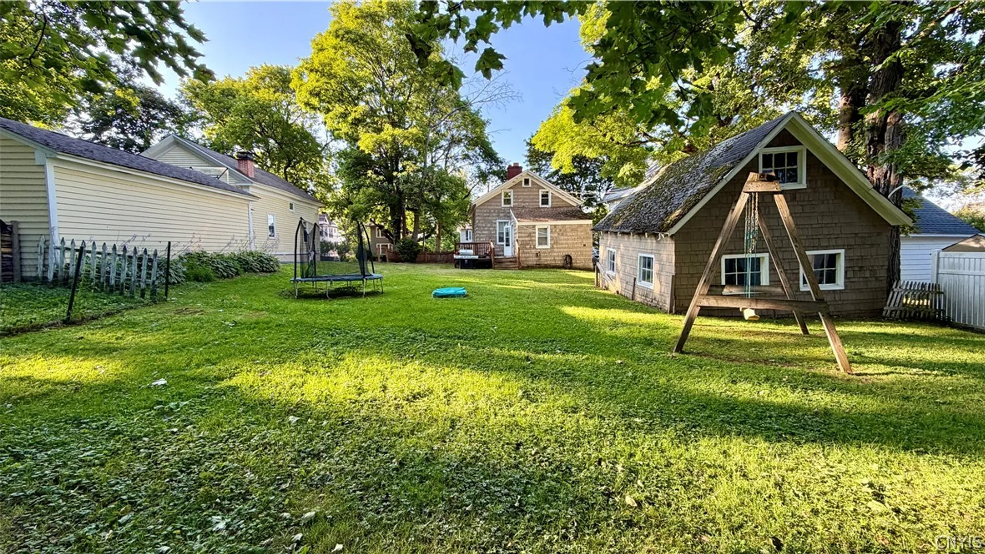 Property at 35 Paris Road, New Hartford, NY 13413 15