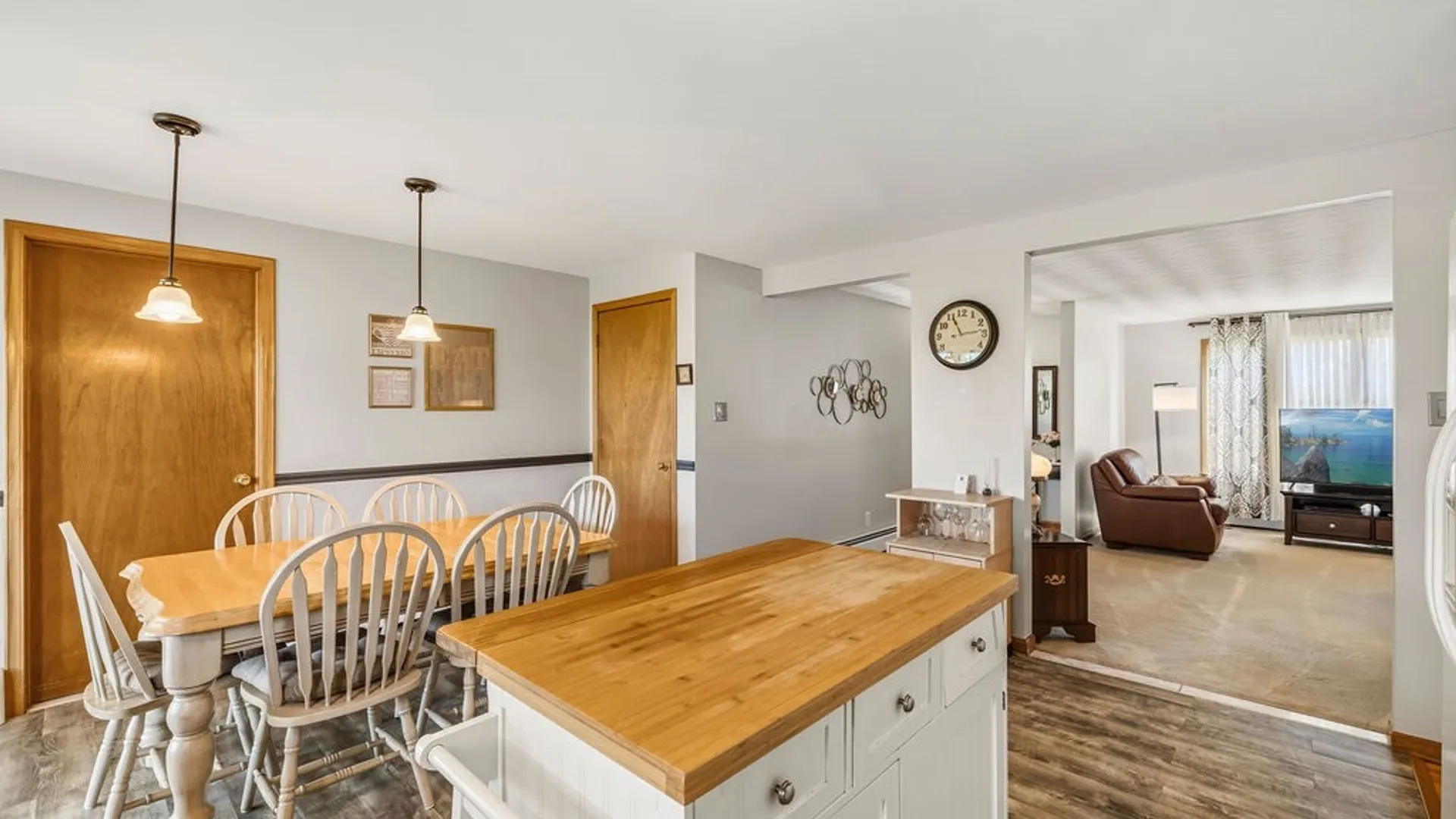 Property at 1660 Tuscarora Road, Niagara, NY 14304 13