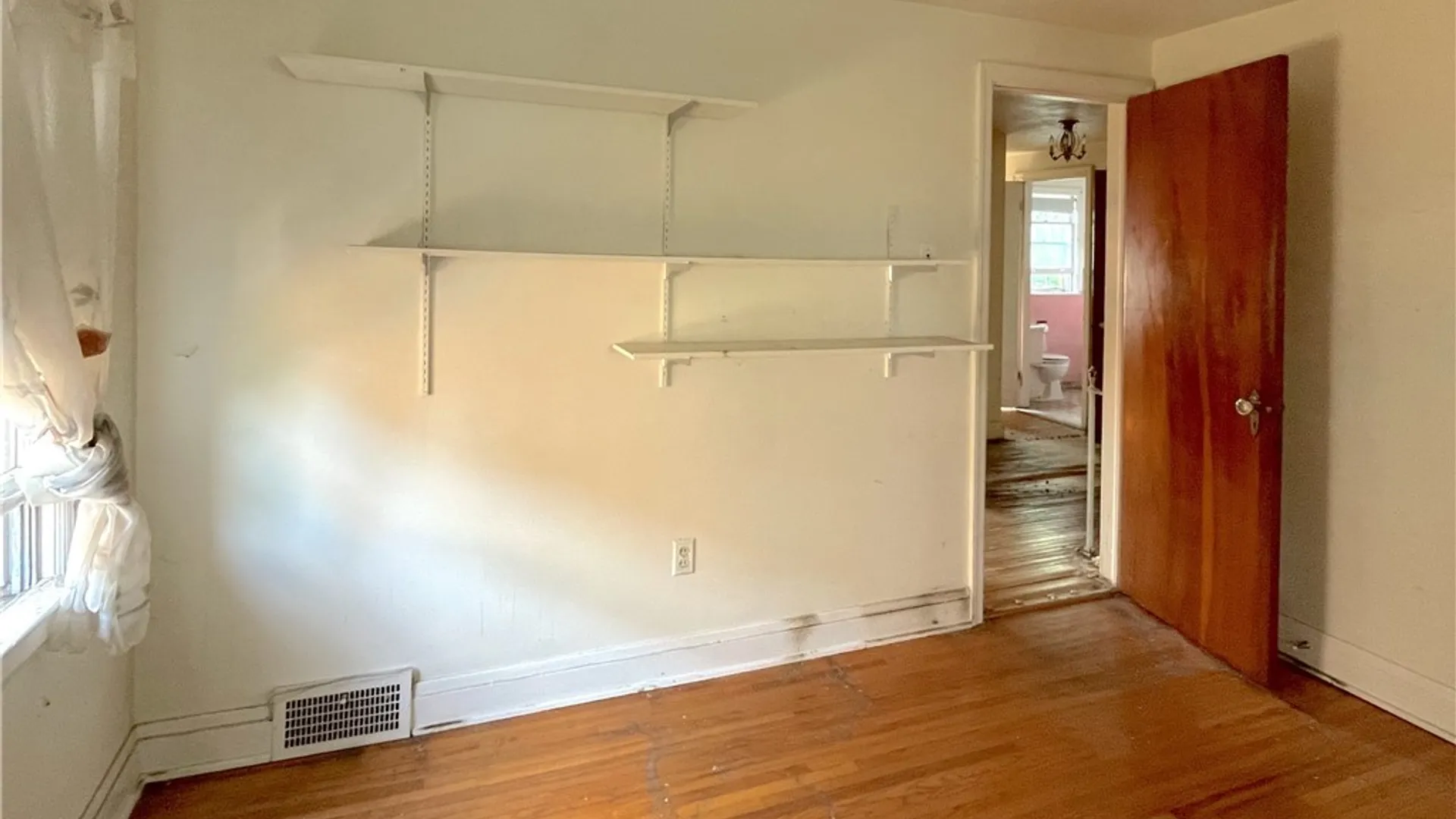 Property at 529 17th Street, Niagara Falls, NY 14301 24