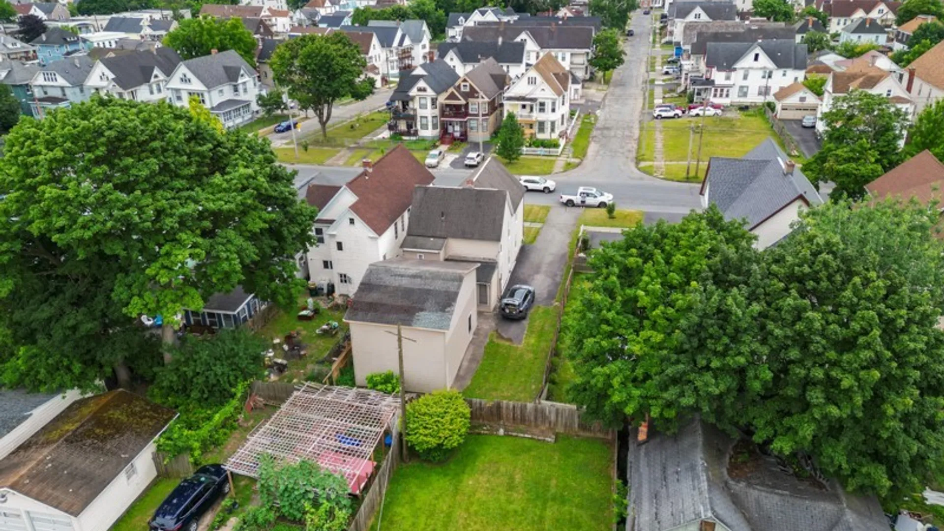 Property at 743 Rutger st, Utica, NY 13501 23
