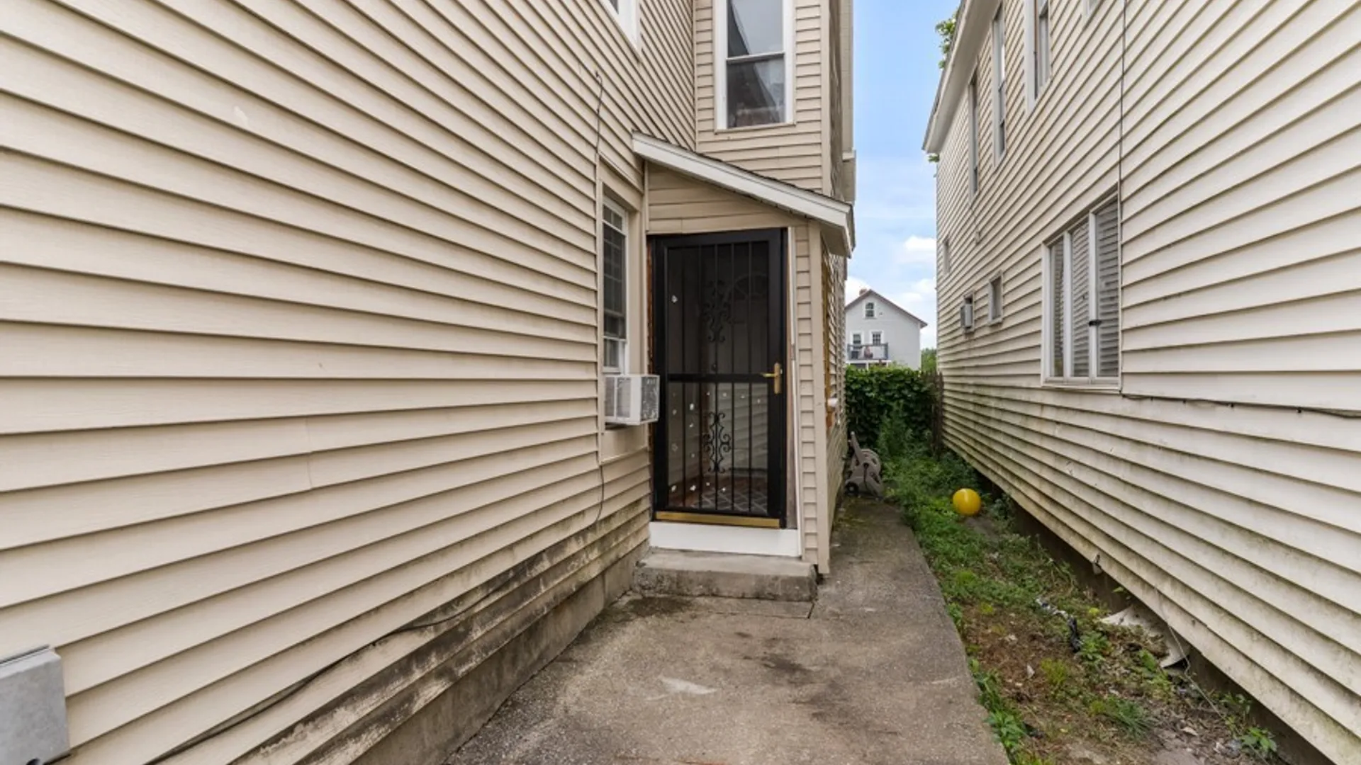 Property at 743 Rutger st, Utica, NY 13501 28