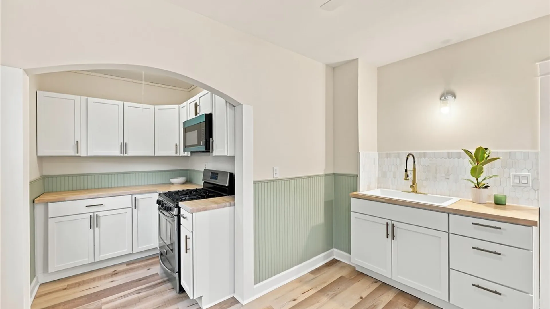 Property at 109 Victory Avenue, Lackawanna, NY 14218 12