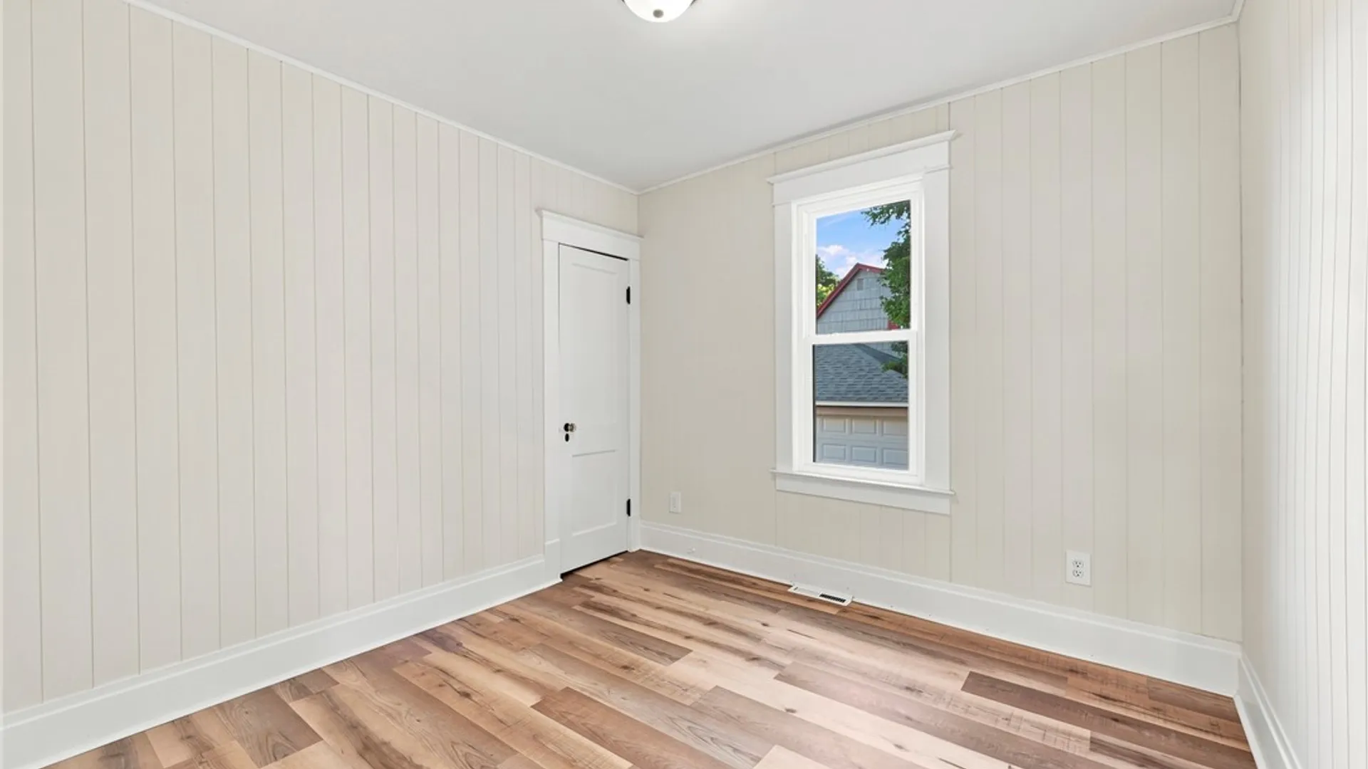 Property at 109 Victory Avenue, Lackawanna, NY 14218 15
