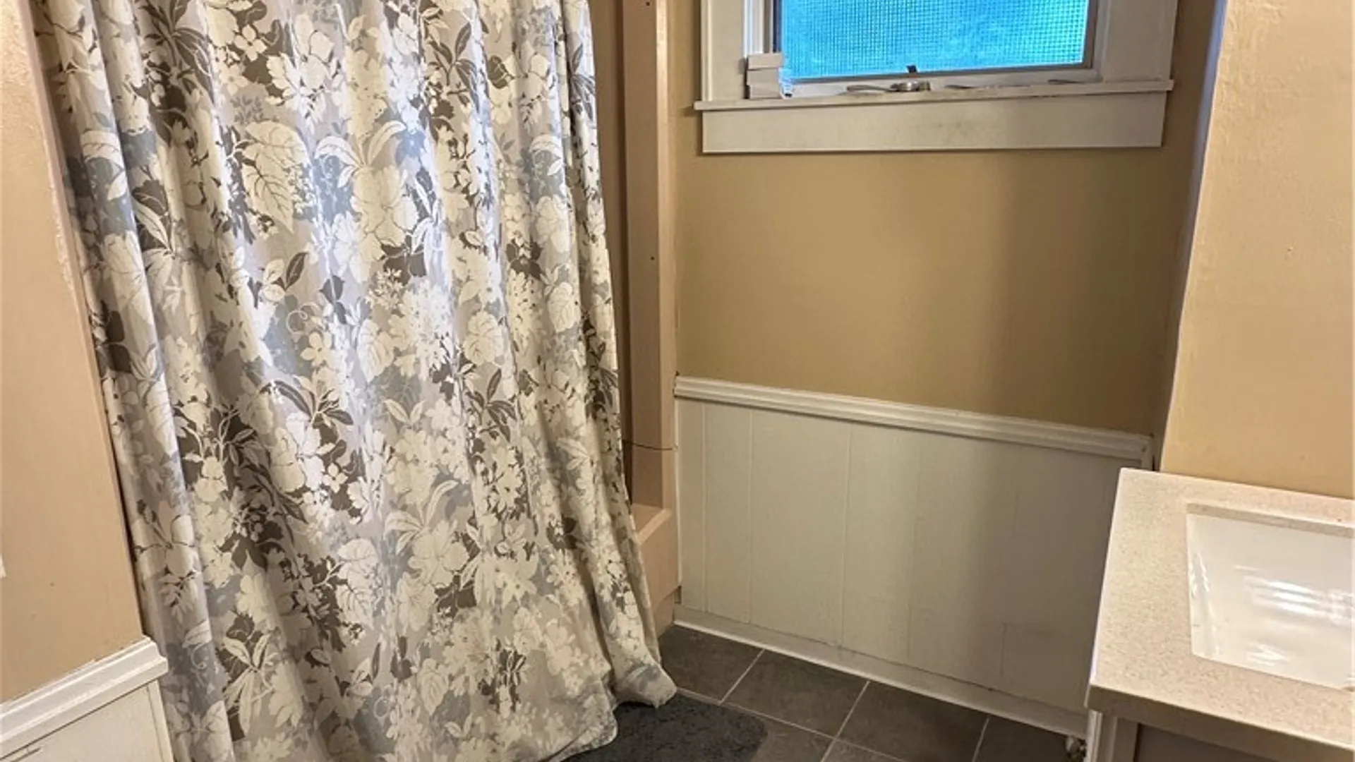 Property at 24-28 Rochester Street, Bradford City, PA 16701 37