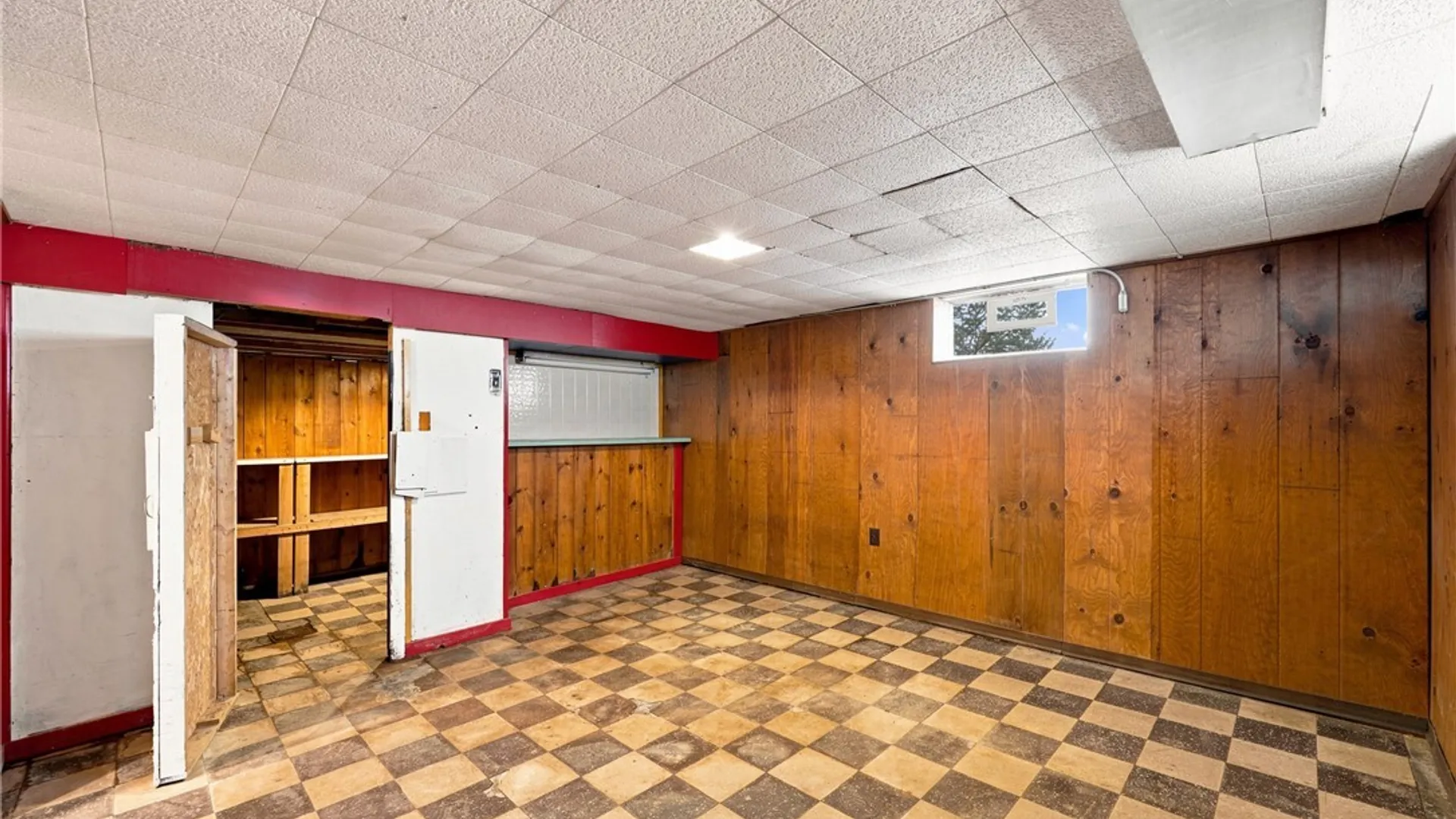 Property at 131 Chamberlin Drive, West Seneca, NY 14210 24