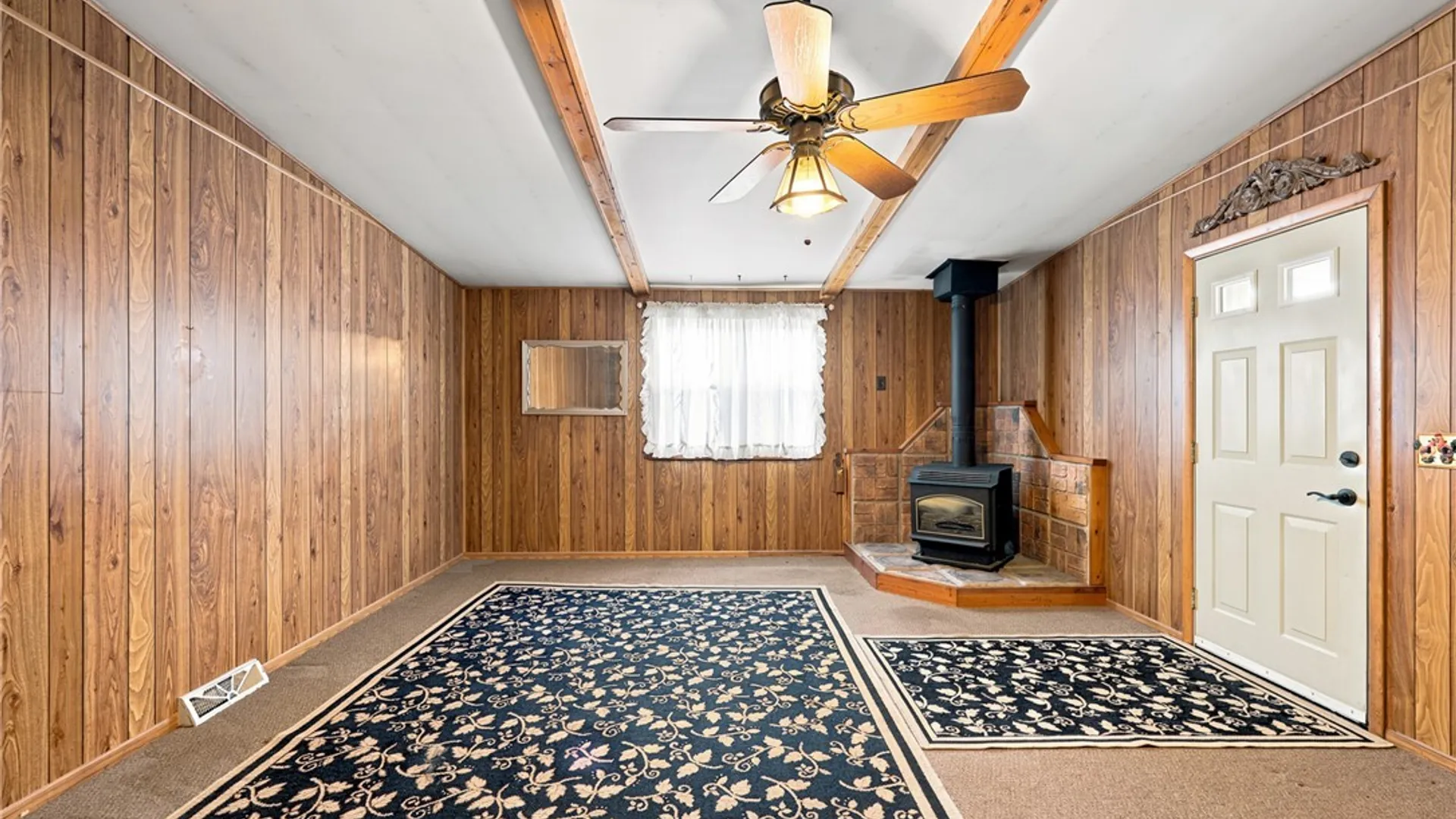 Property at 131 Chamberlin Drive, West Seneca, NY 14210 9