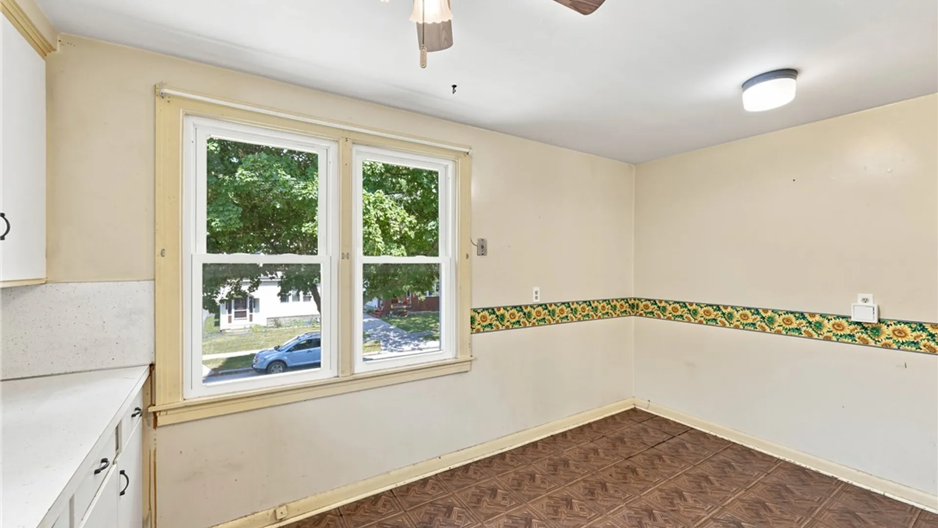 Property at 131 Chamberlin Drive, West Seneca, NY 14210 19