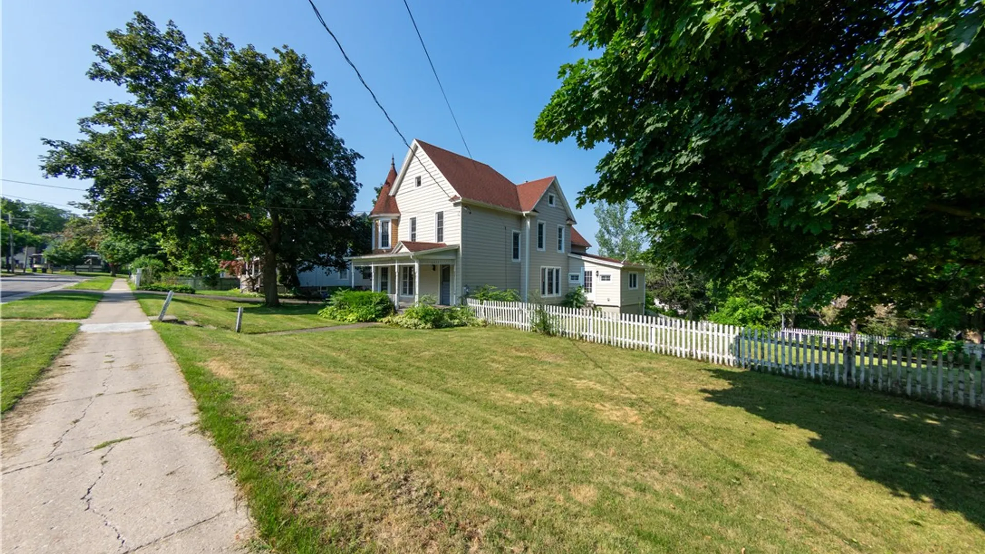 Property at 5 Linden Street, Livonia, NY 14487 2