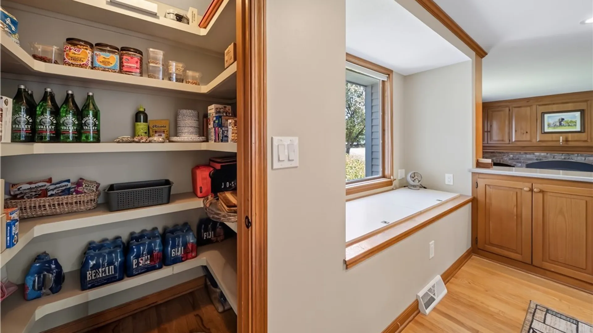 Property at 8302 Decoy Run, Manlius, NY 13104 12