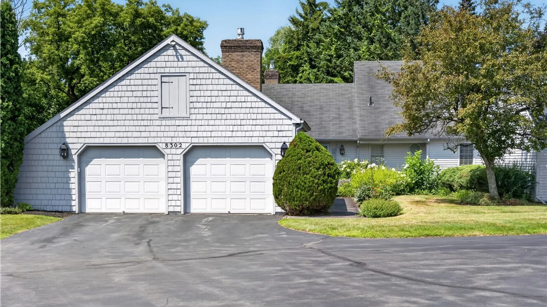 Property at 8302 Decoy Run, Manlius, NY 13104 4