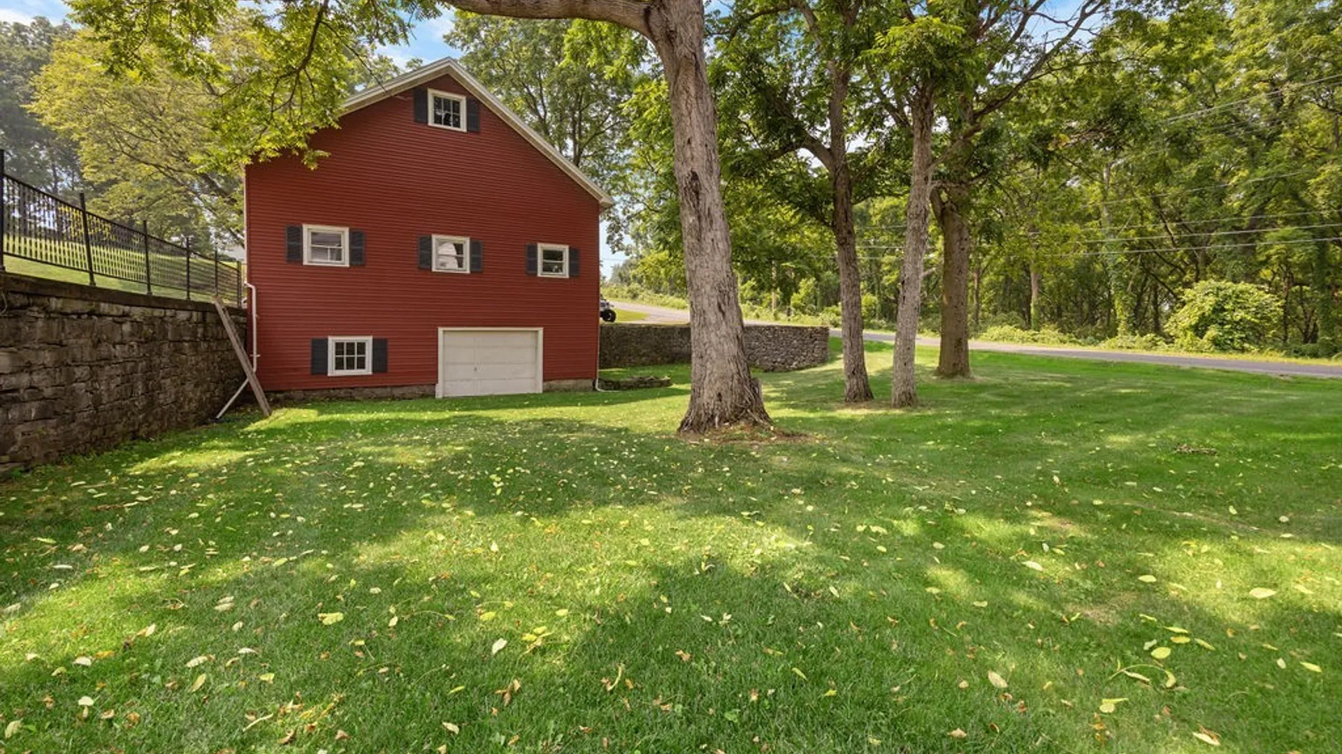 Property at 7942 Salt Springs Road, Manlius, NY 13066 2