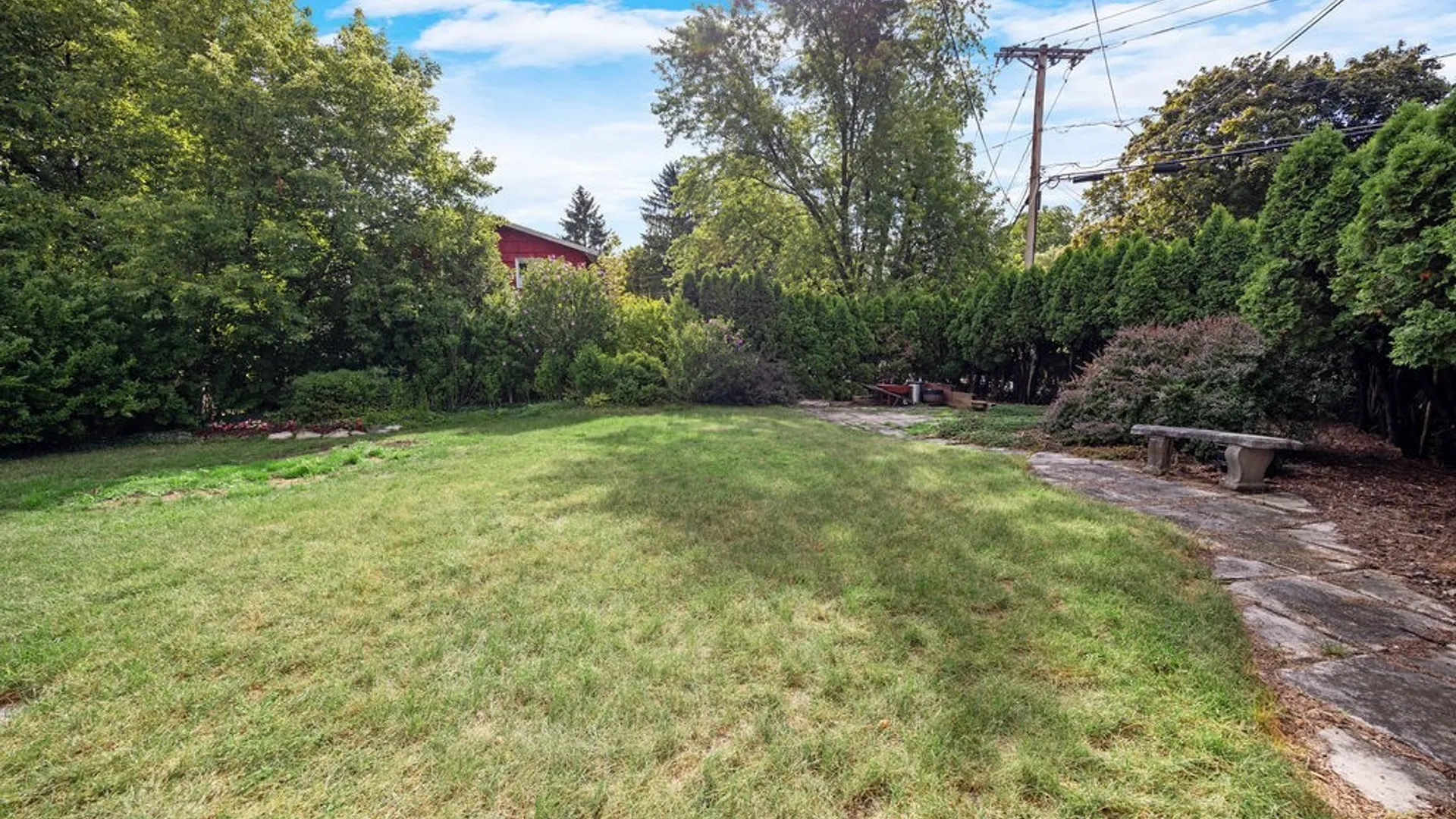 Property at 100 Eden Roc Circle, DeWitt, NY 13214 5