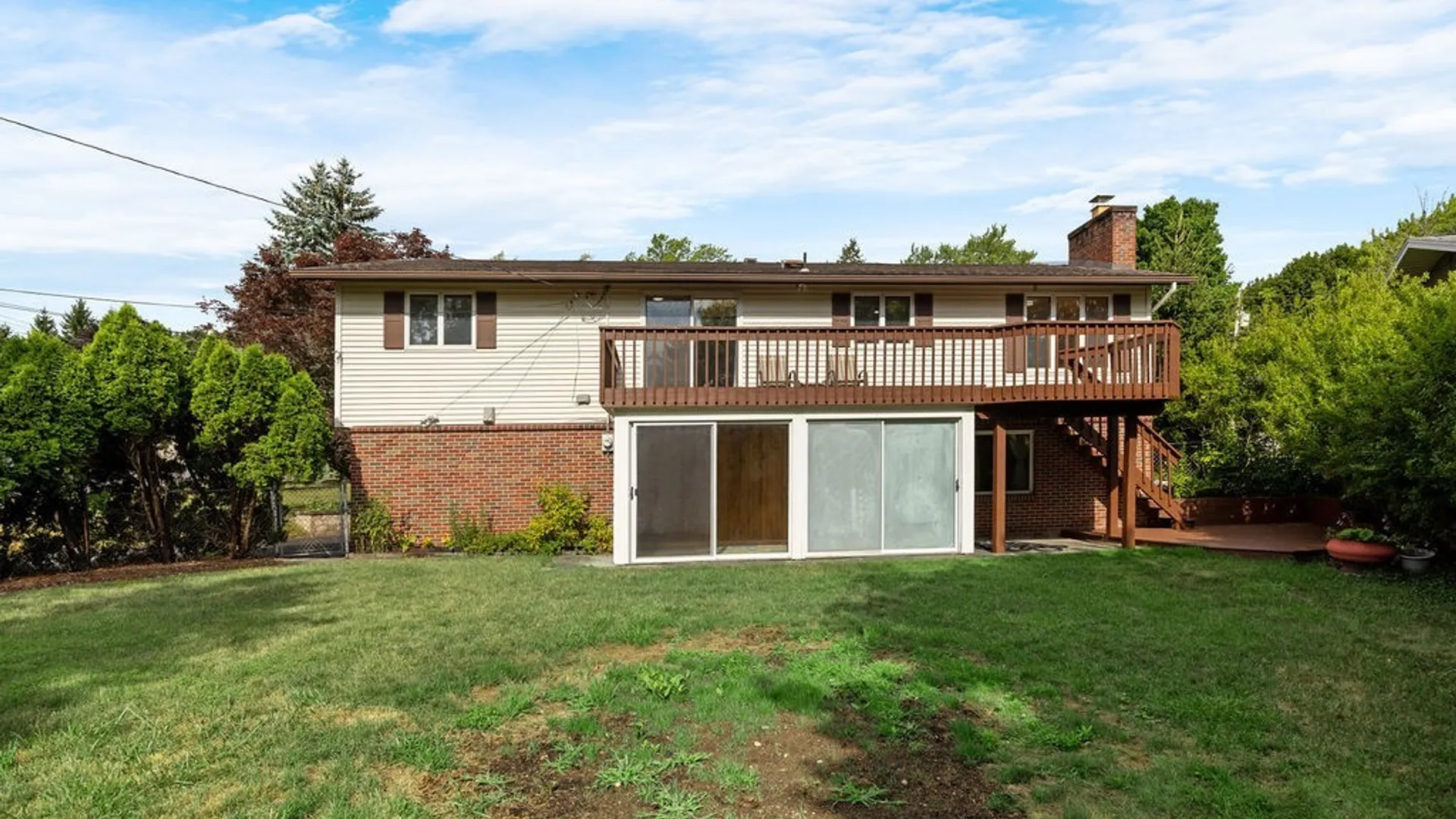 Property at 100 Eden Roc Circle, DeWitt, NY 13214 7