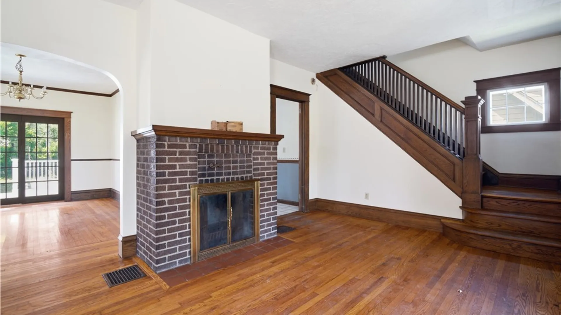 Property at 26 Ohio Street, Jamestown, NY 14701 3