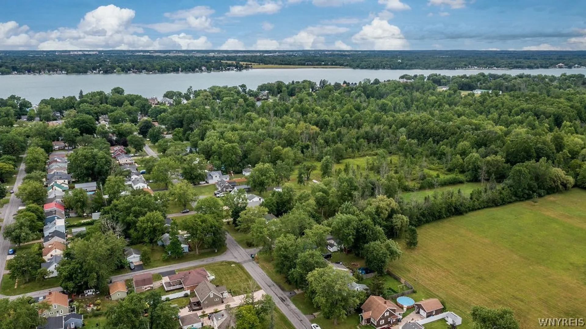 Property at 3427 Warner Drive, Grand Island, NY 14072 44