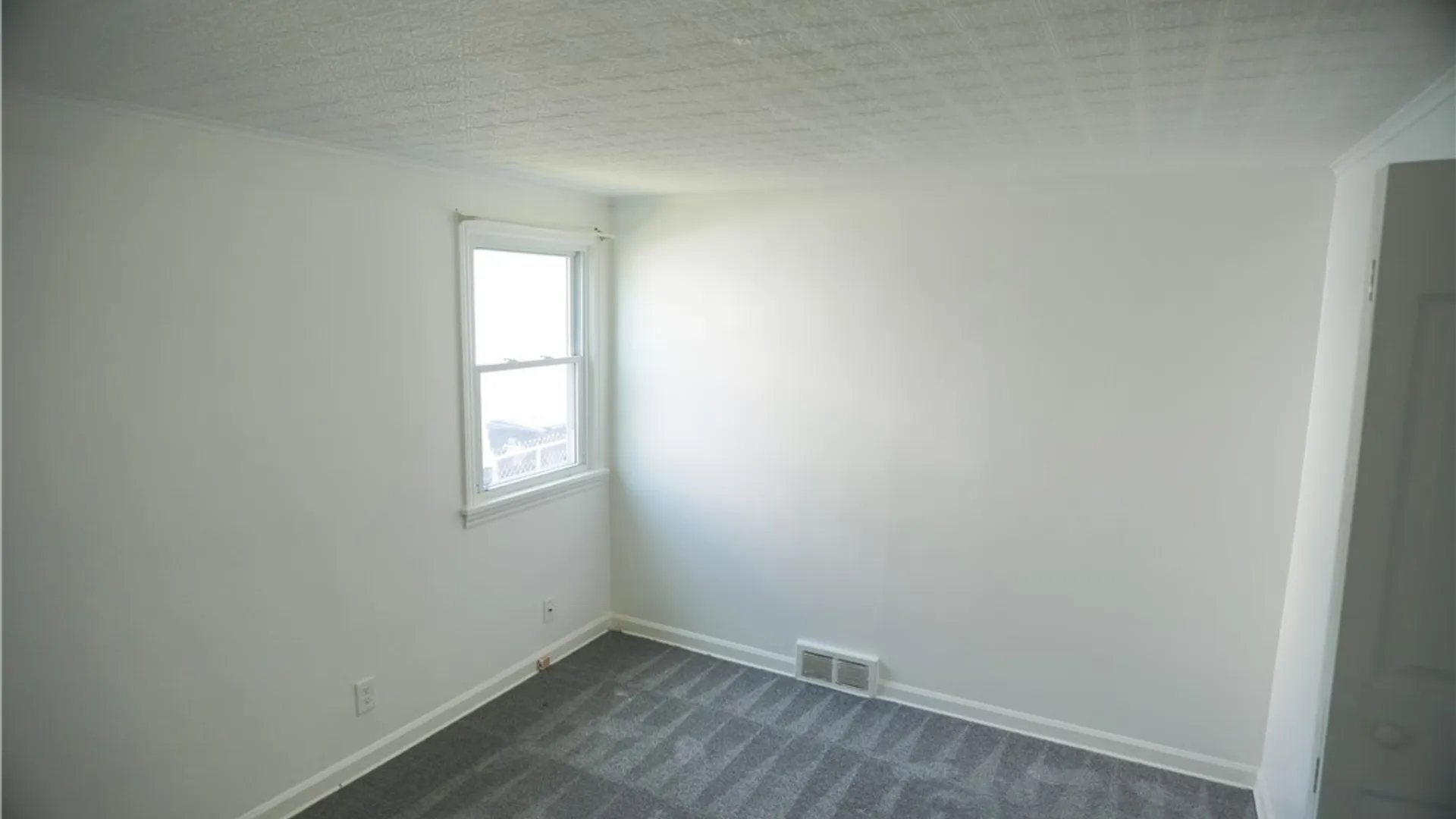Property at 275 Strathmore Road, Greece, NY 14612 8