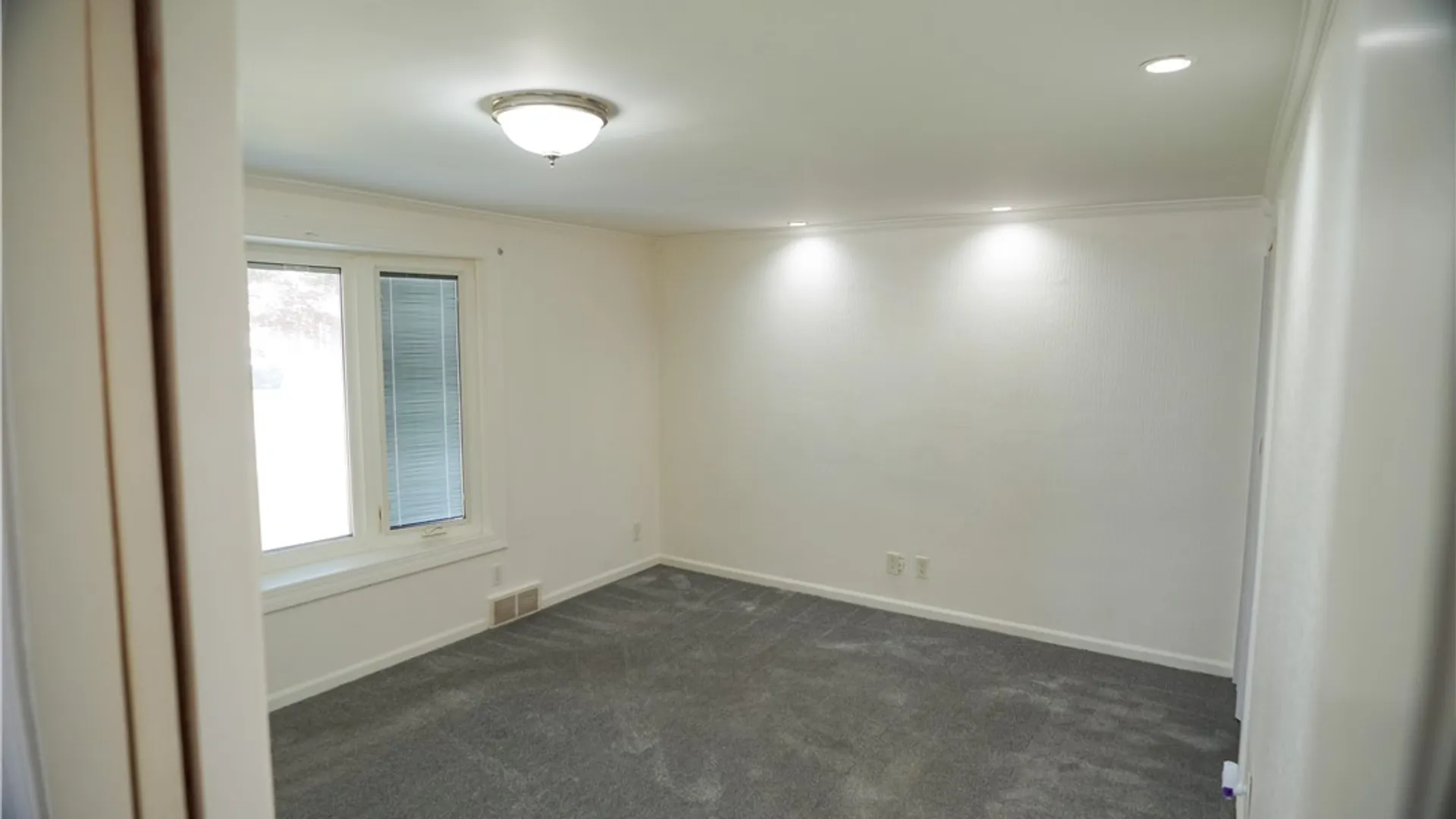 Property at 275 Strathmore Road, Greece, NY 14612 10