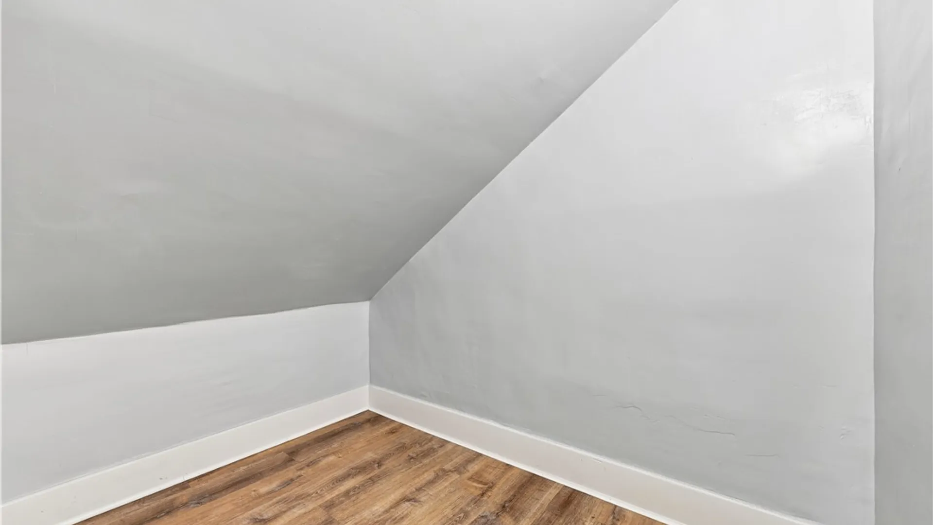 Property at 131 Stockbridge Avenue, Buffalo, NY 14215 13