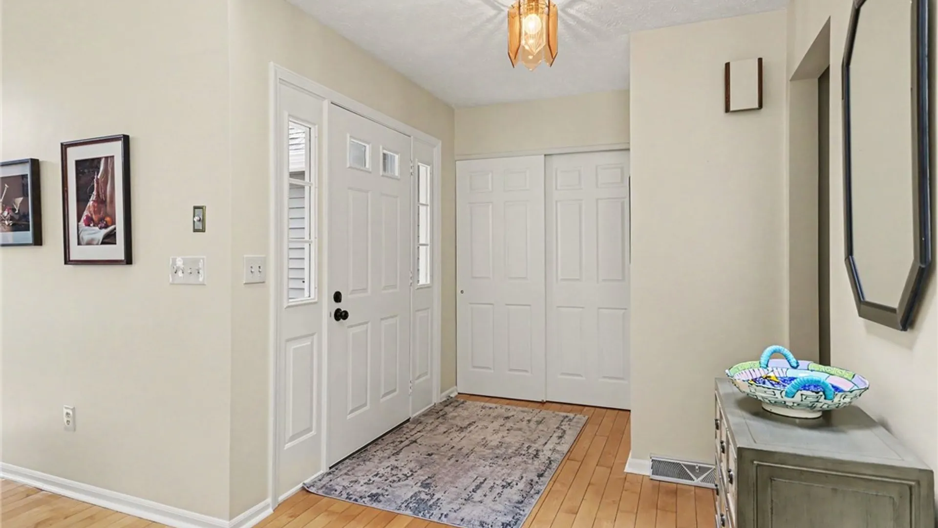 Property at 22 Cobblestone Crossing, Penfield, NY 14526 2