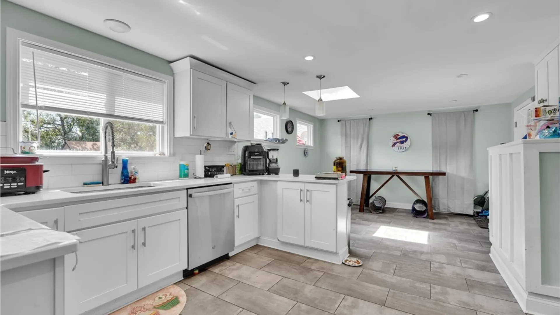 Property at 25 Sheldon Avenue, Lancaster, NY 14043 2