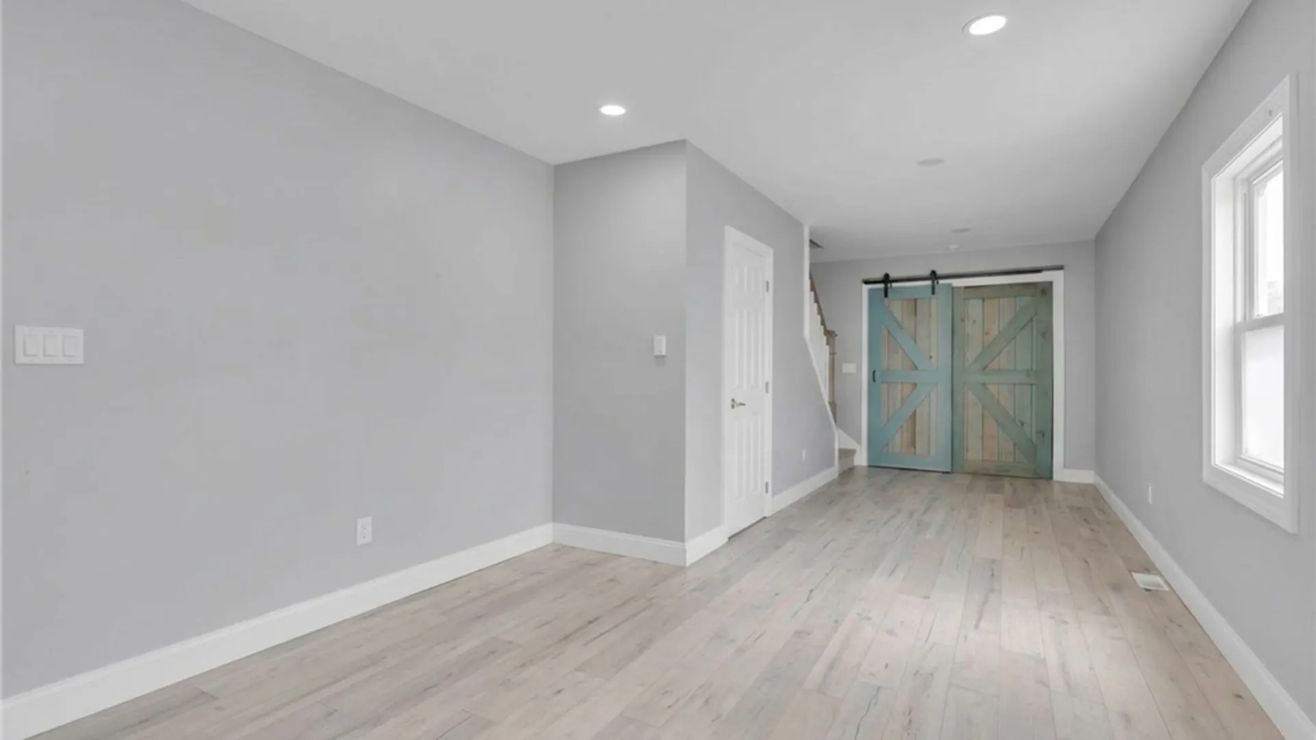 Property at 25 Sheldon Avenue, Lancaster, NY 14043 9