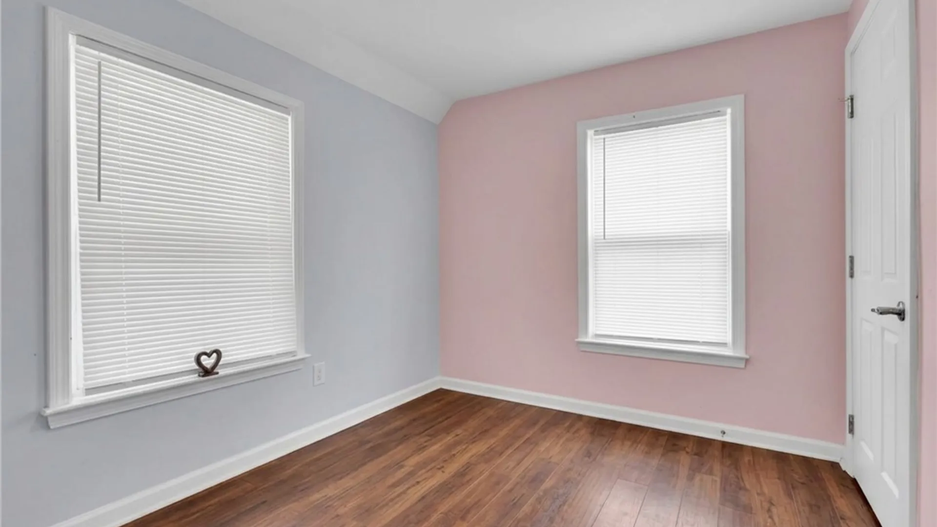 Property at 25 Sheldon Avenue, Lancaster, NY 14043 45