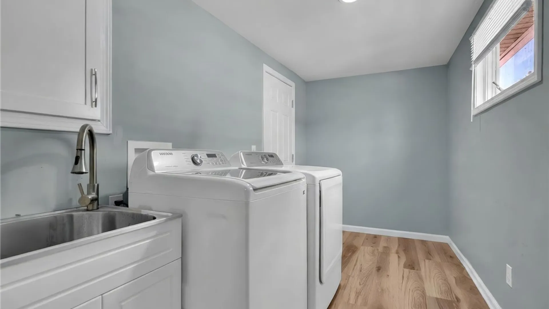Property at 25 Sheldon Avenue, Lancaster, NY 14043 31