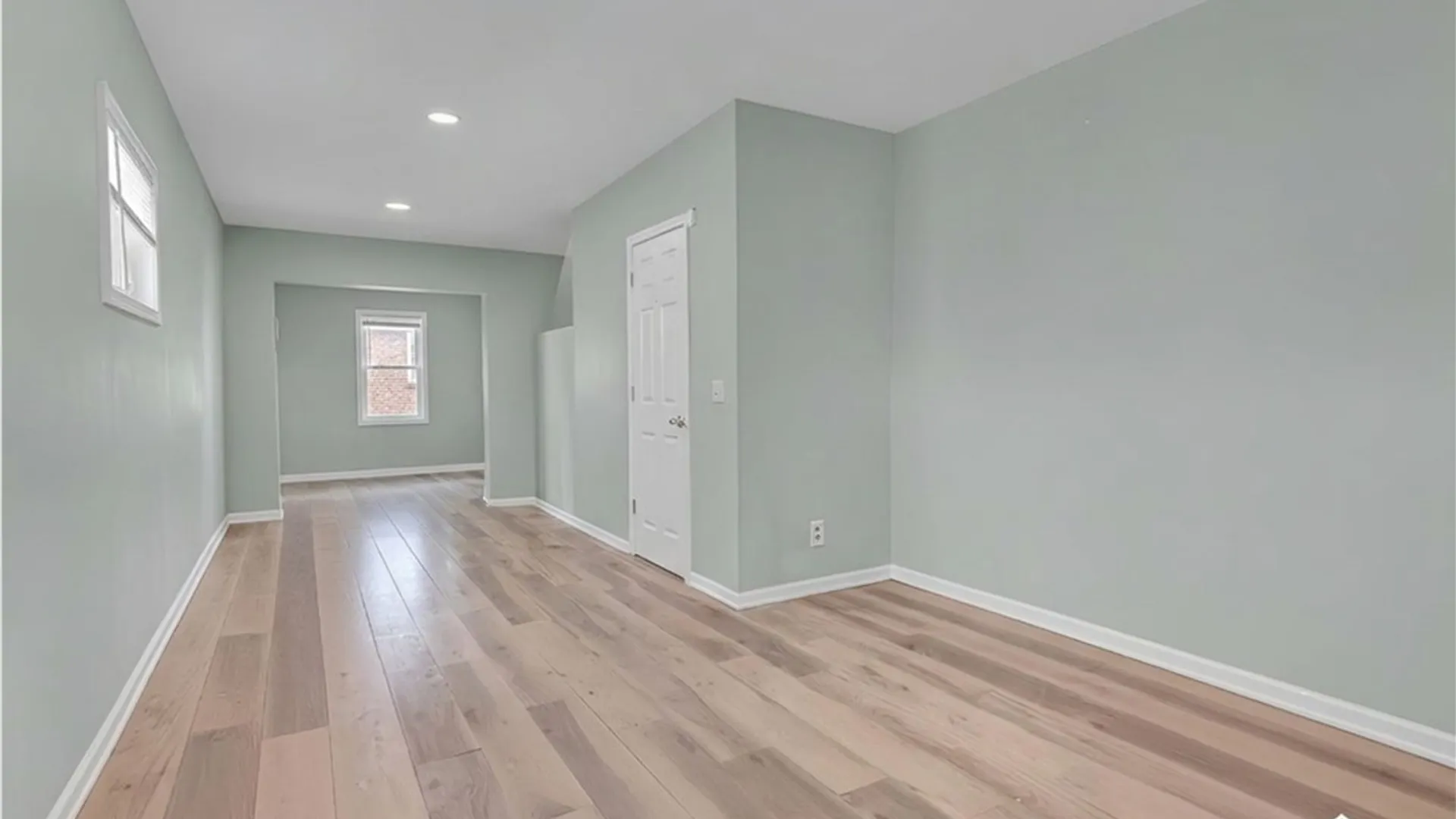 Property at 25 Sheldon Avenue, Lancaster, NY 14043 33