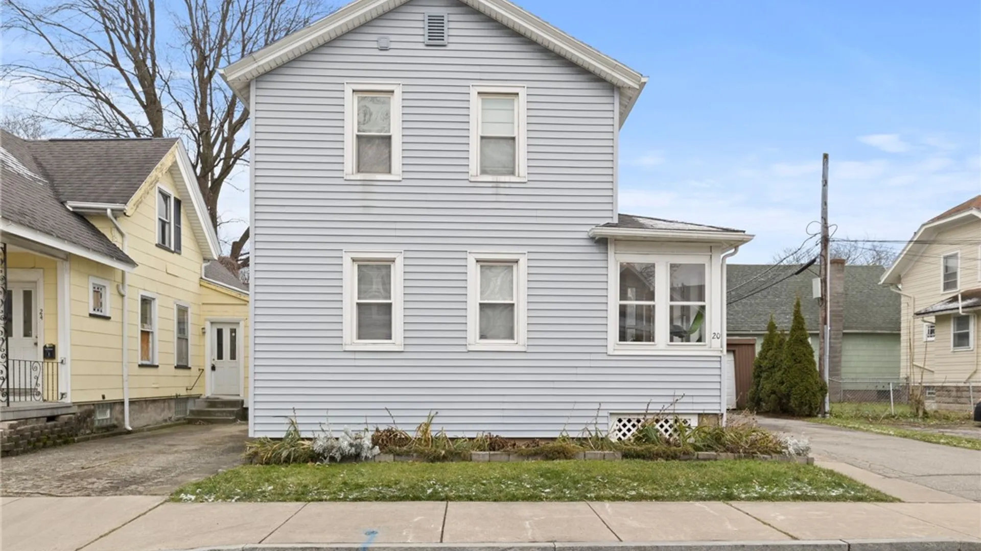 Property at 20 Bloomfield Place, Rochester, NY 14620 2
