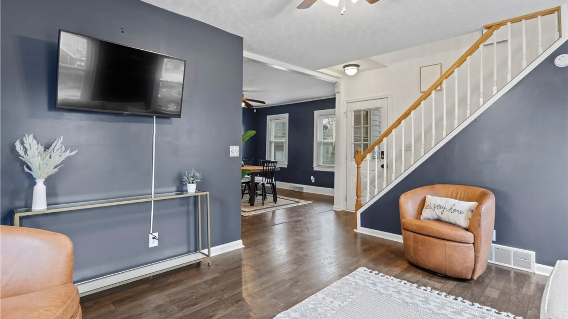 Property at 20 Bloomfield Place, Rochester, NY 14620 7