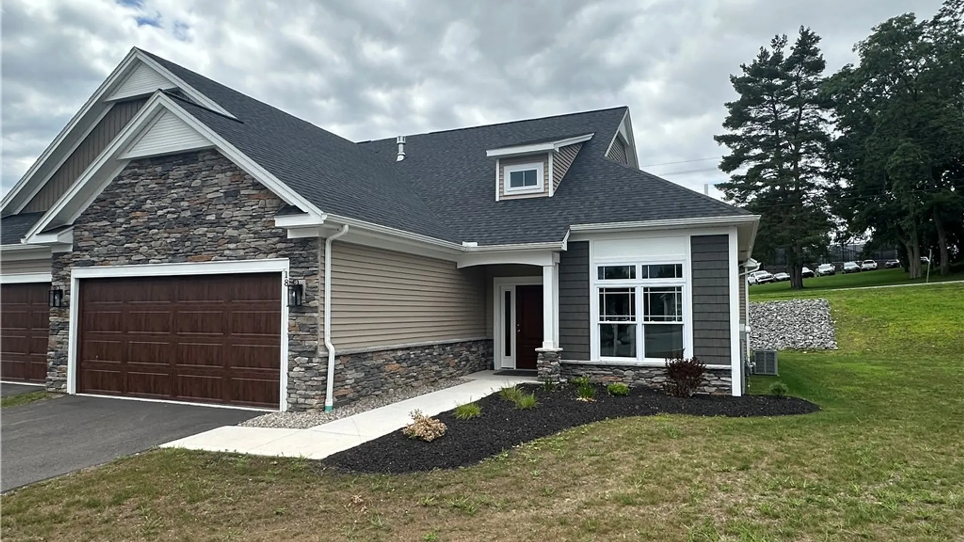 Property at 18 Eagle Hollow, Perinton, NY 14526 2