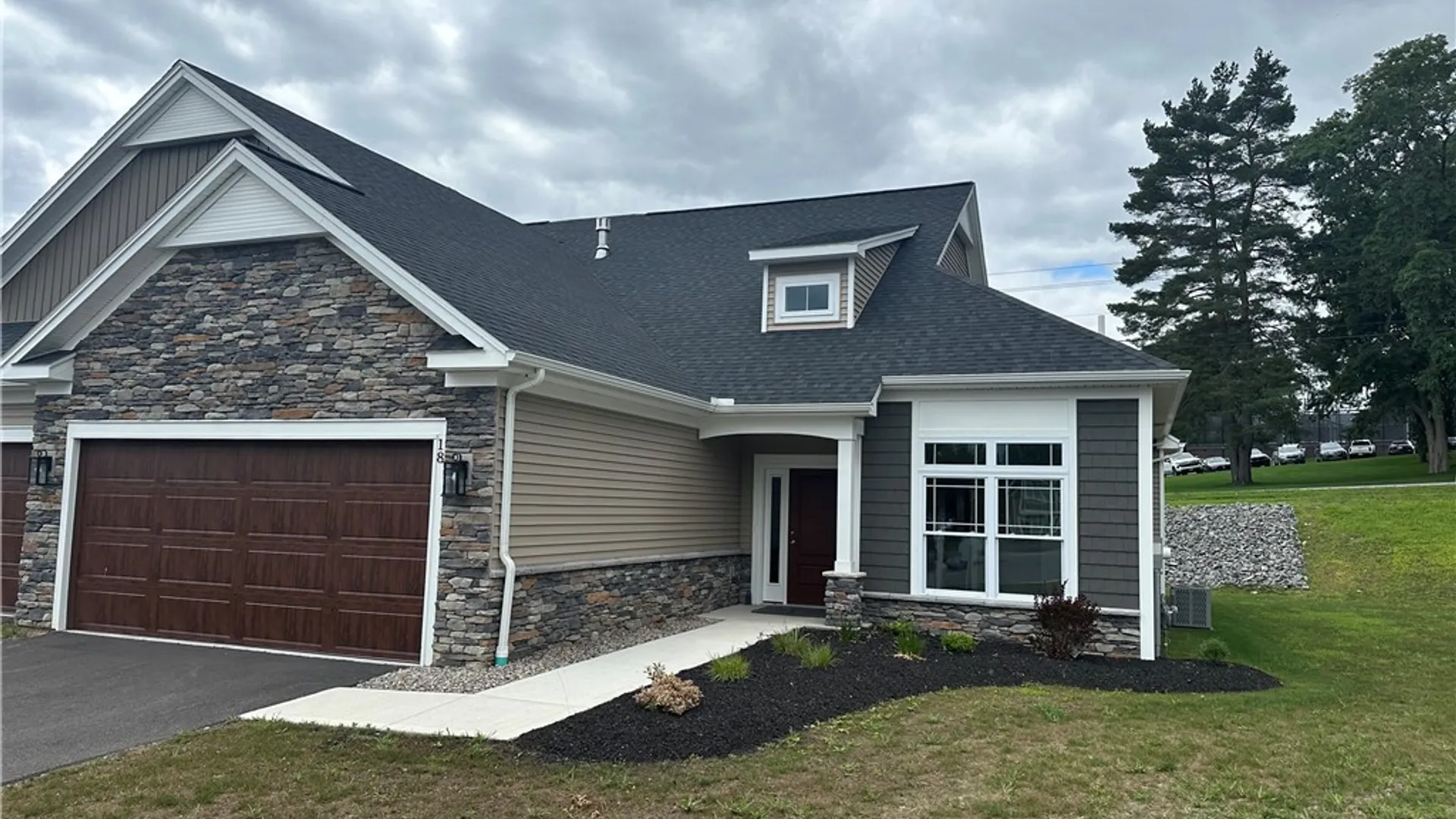 Property at 18 Eagle Hollow, Perinton, NY 14526 3