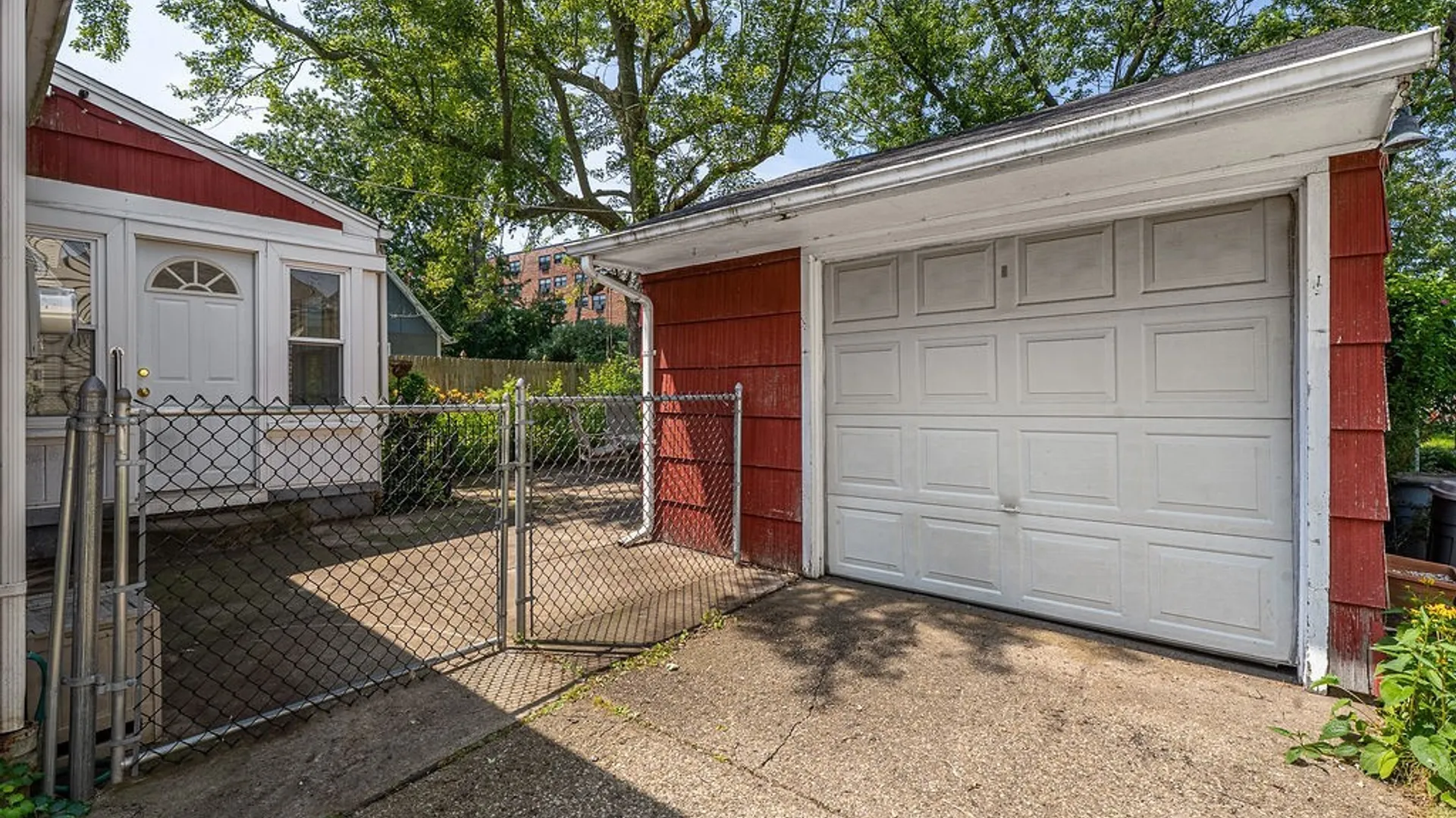 Property at 924 Delaware Road, Tonawanda, NY 14223 29