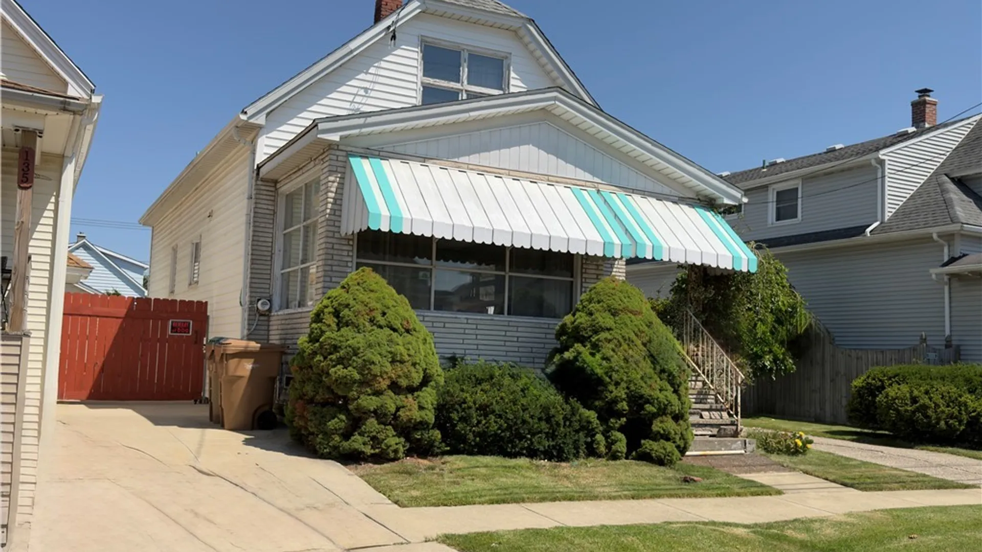 Property at 131 Willowlawn Parkway, Cheektowaga, NY 14206 2