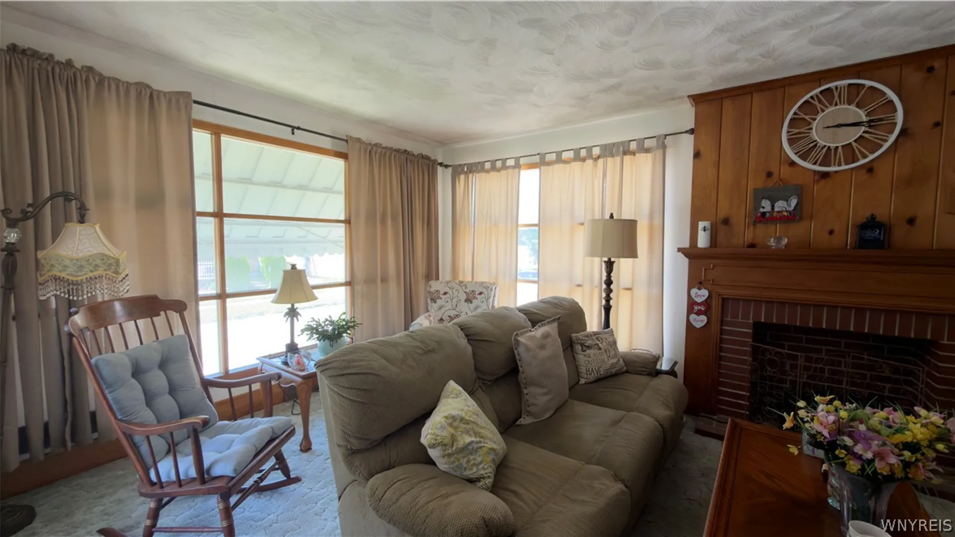 Property at 131 Willowlawn Parkway, Cheektowaga, NY 14206 17