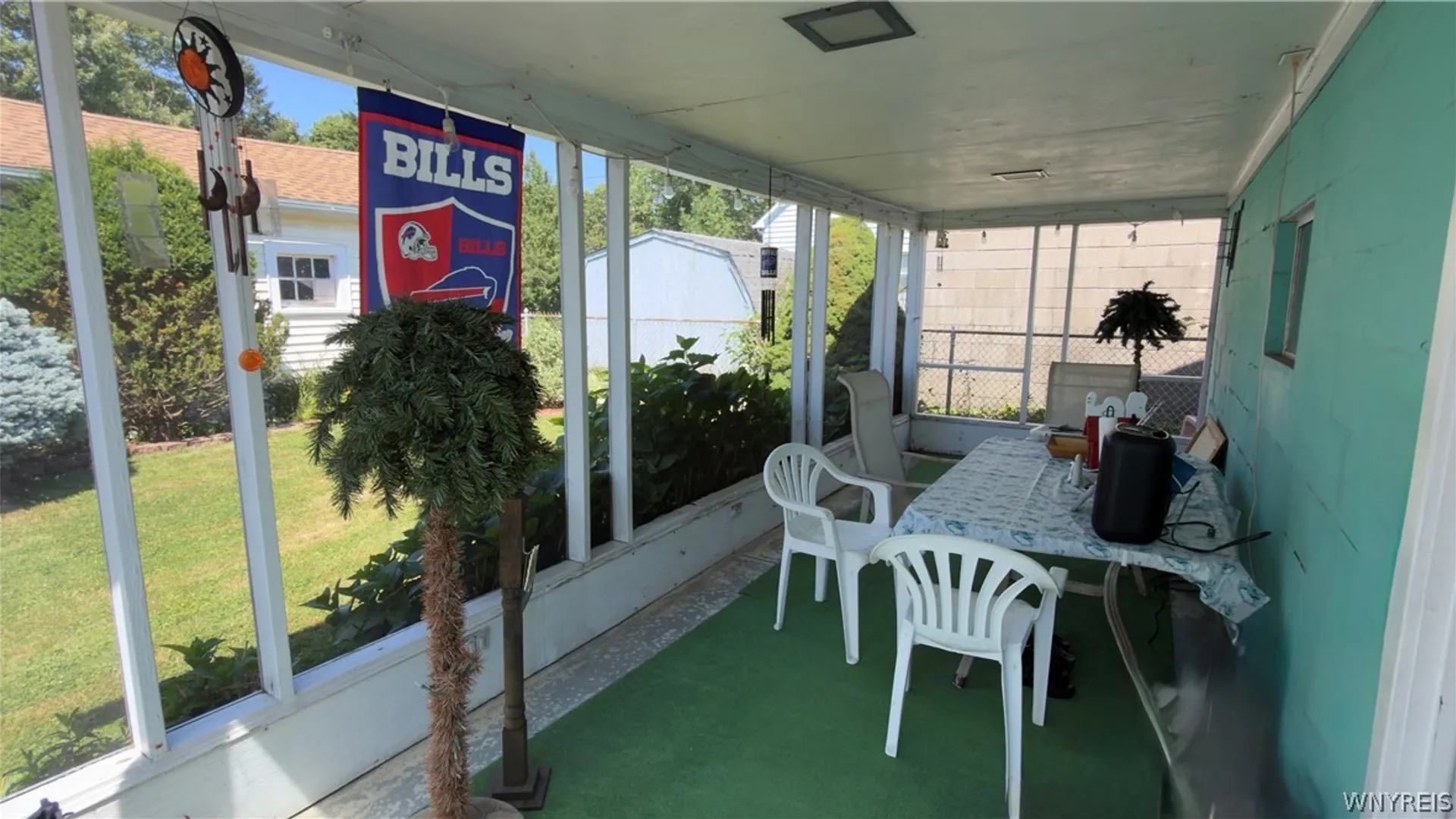 Property at 131 Willowlawn Parkway, Cheektowaga, NY 14206 40