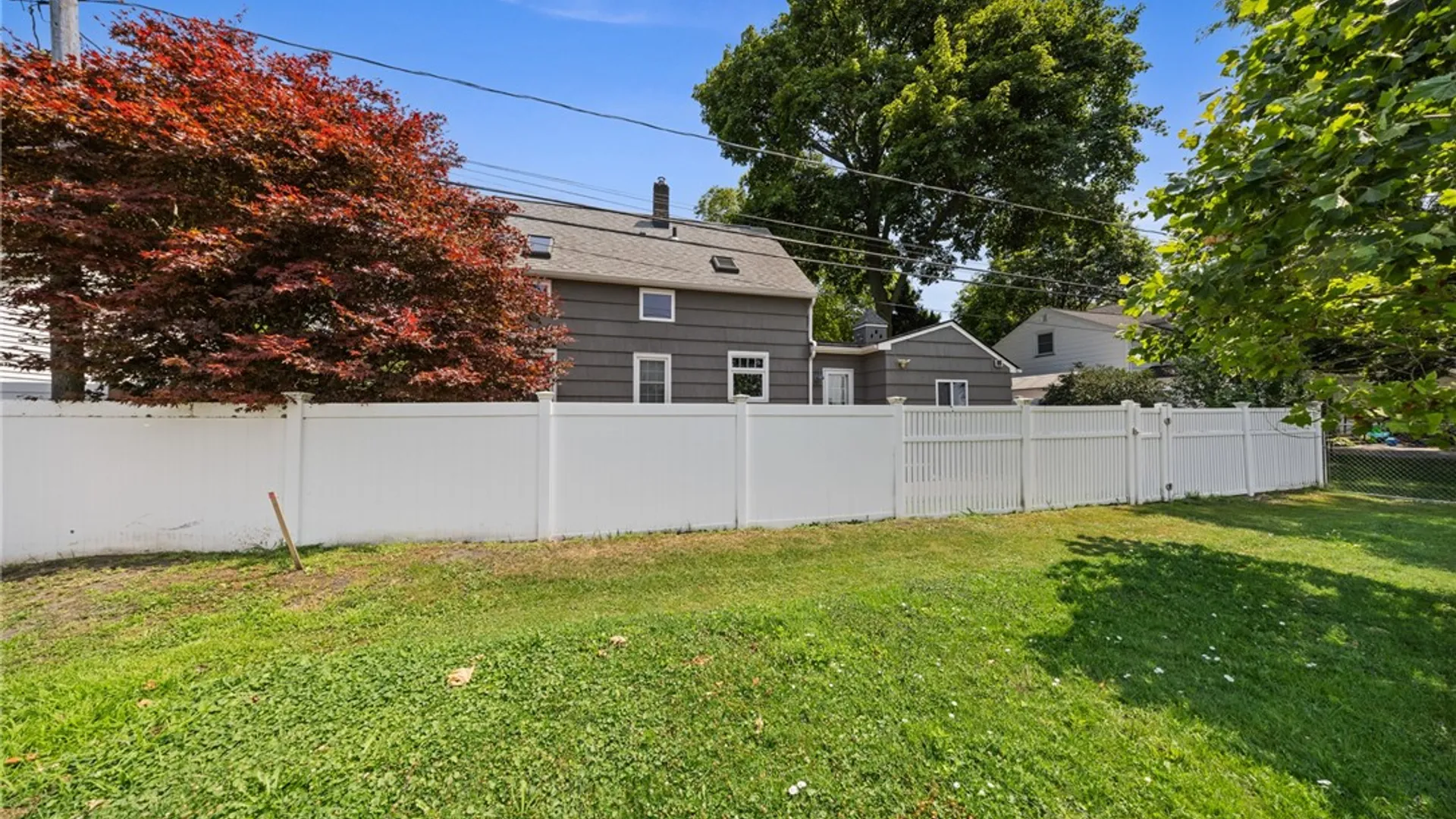 Property at 85 Brooklawn Dr, Brighton, NY 14618 41