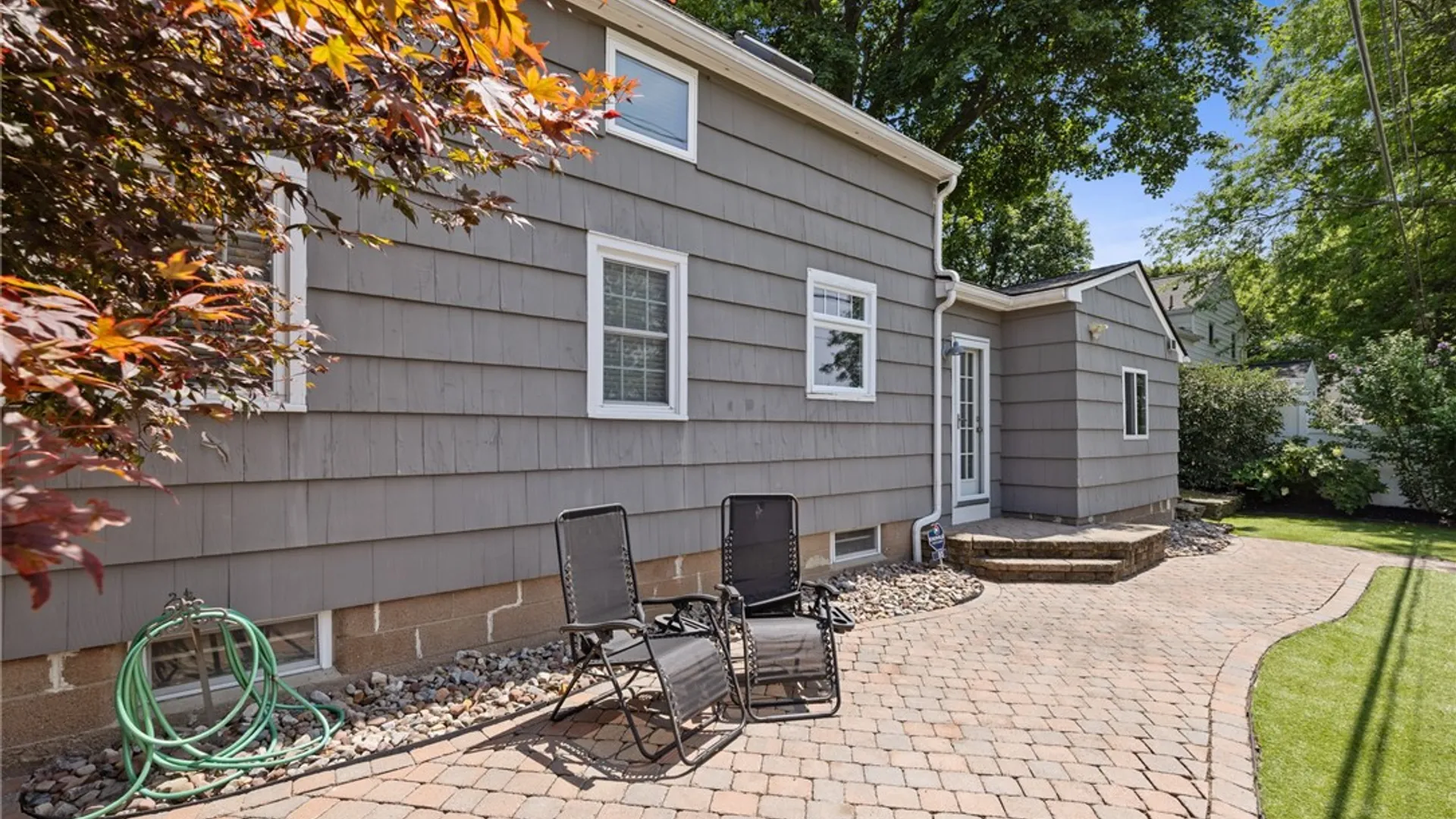 Property at 85 Brooklawn Dr, Brighton, NY 14618 39