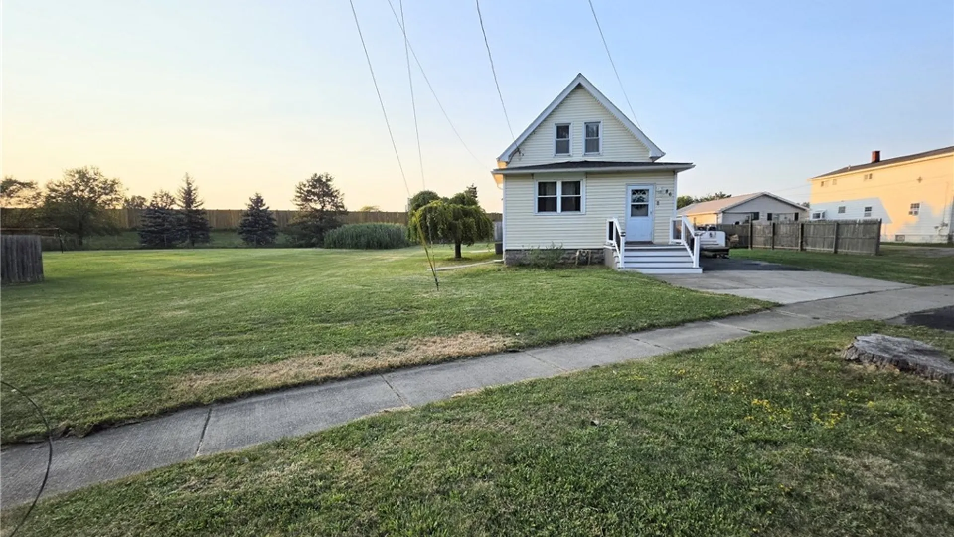 Property at 86 Cayuga Creek Road, Cheektowaga, NY 14227 48