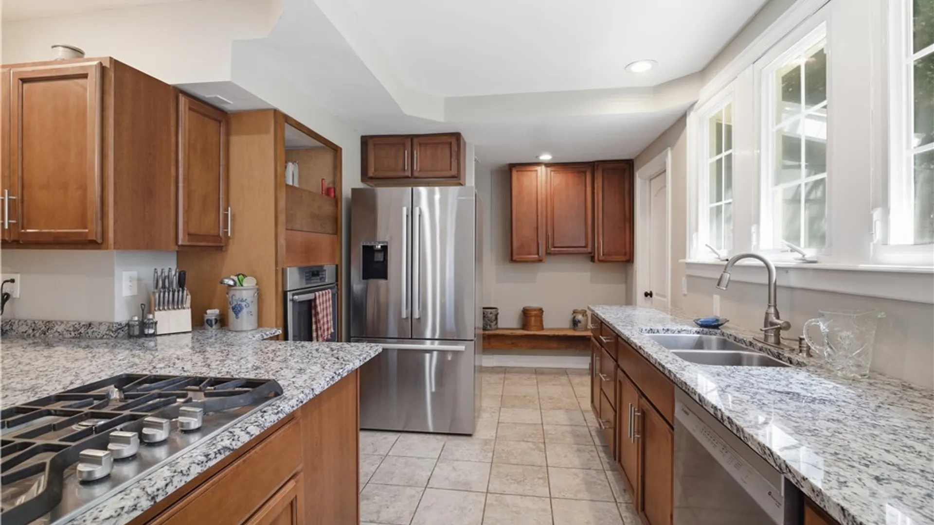 Property at 33 Pennsylvania Avenue, Busti, NY 14750 18