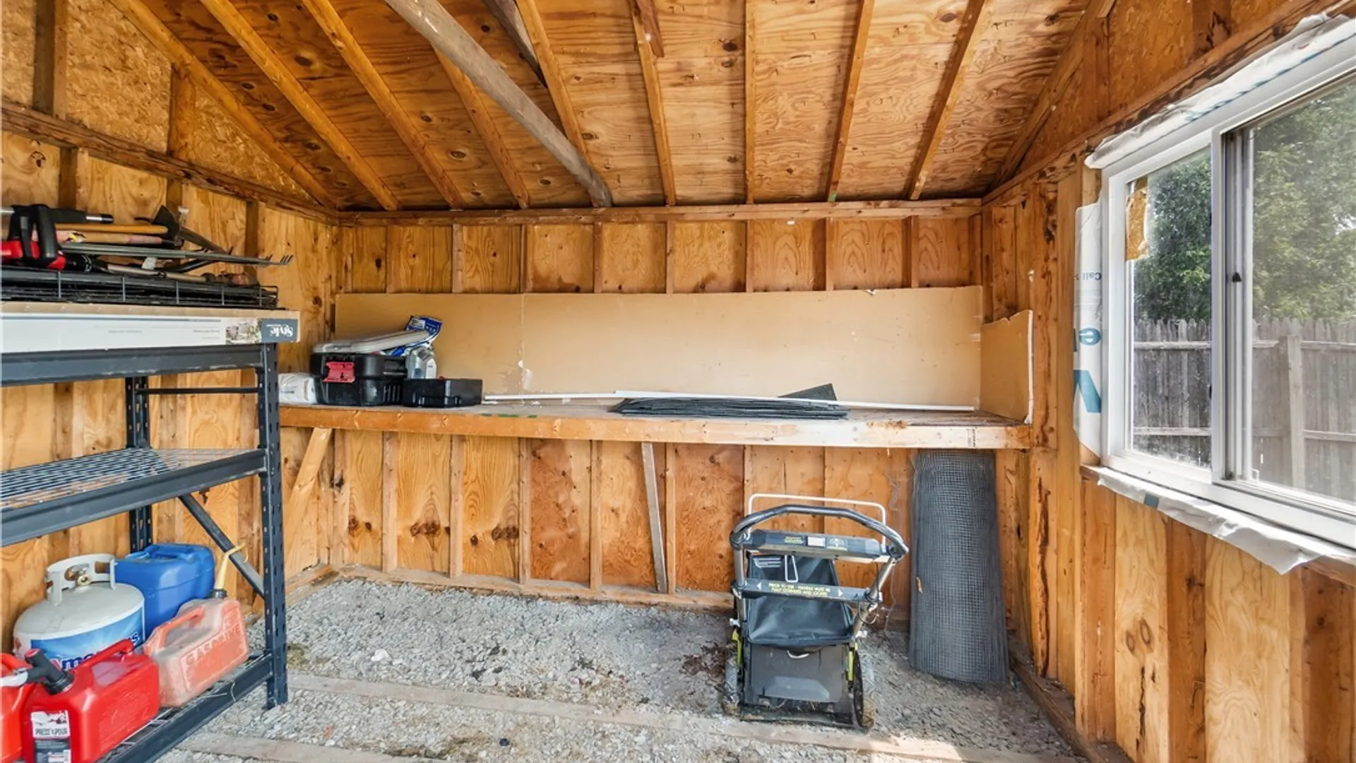 Property at 146 Dolshire Dr, Clay, NY 13212 25