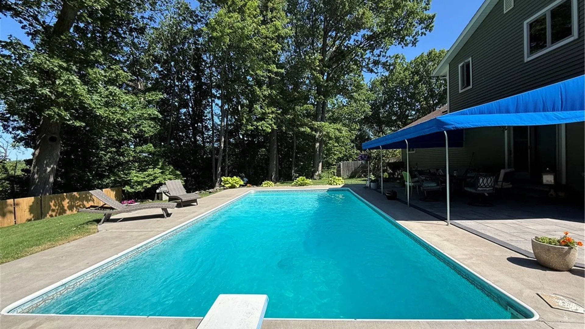 Property at 144 Granada Circle, Irondequoit, NY 14609 29