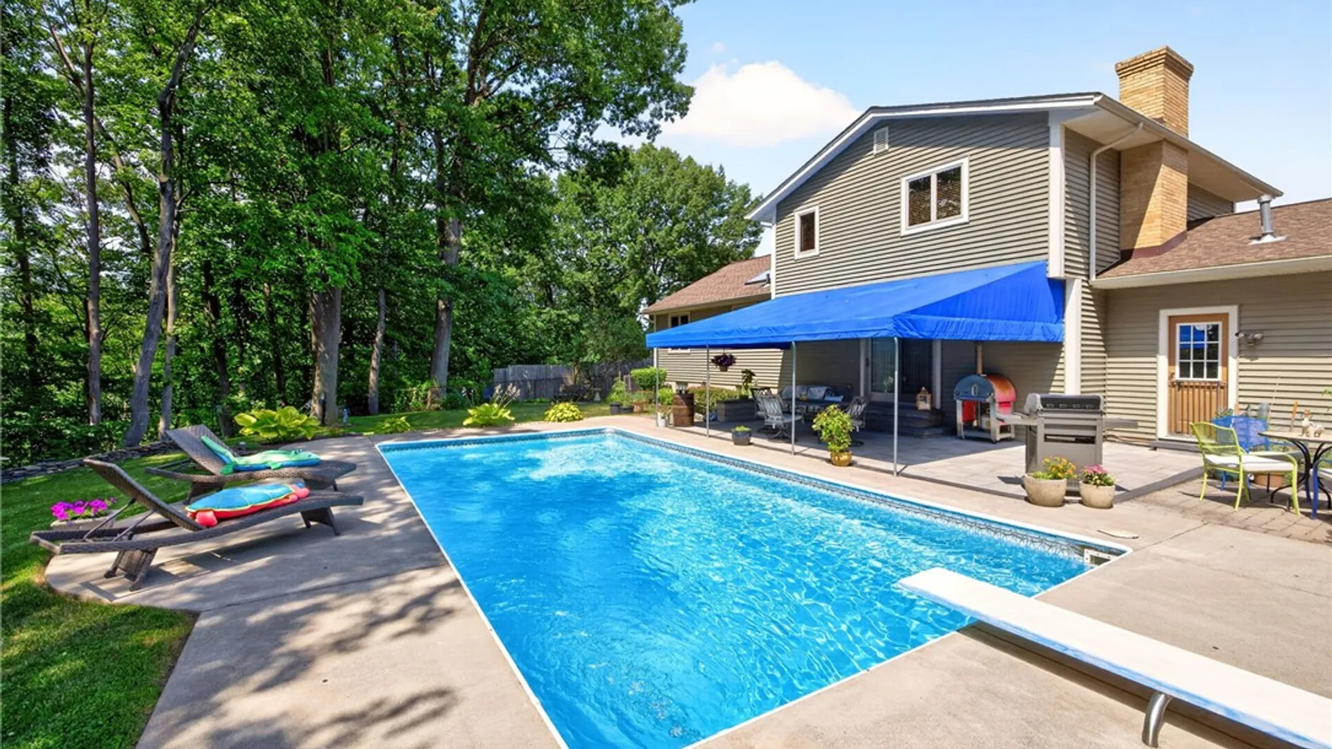 Property at 144 Granada Circle, Irondequoit, NY 14609 33