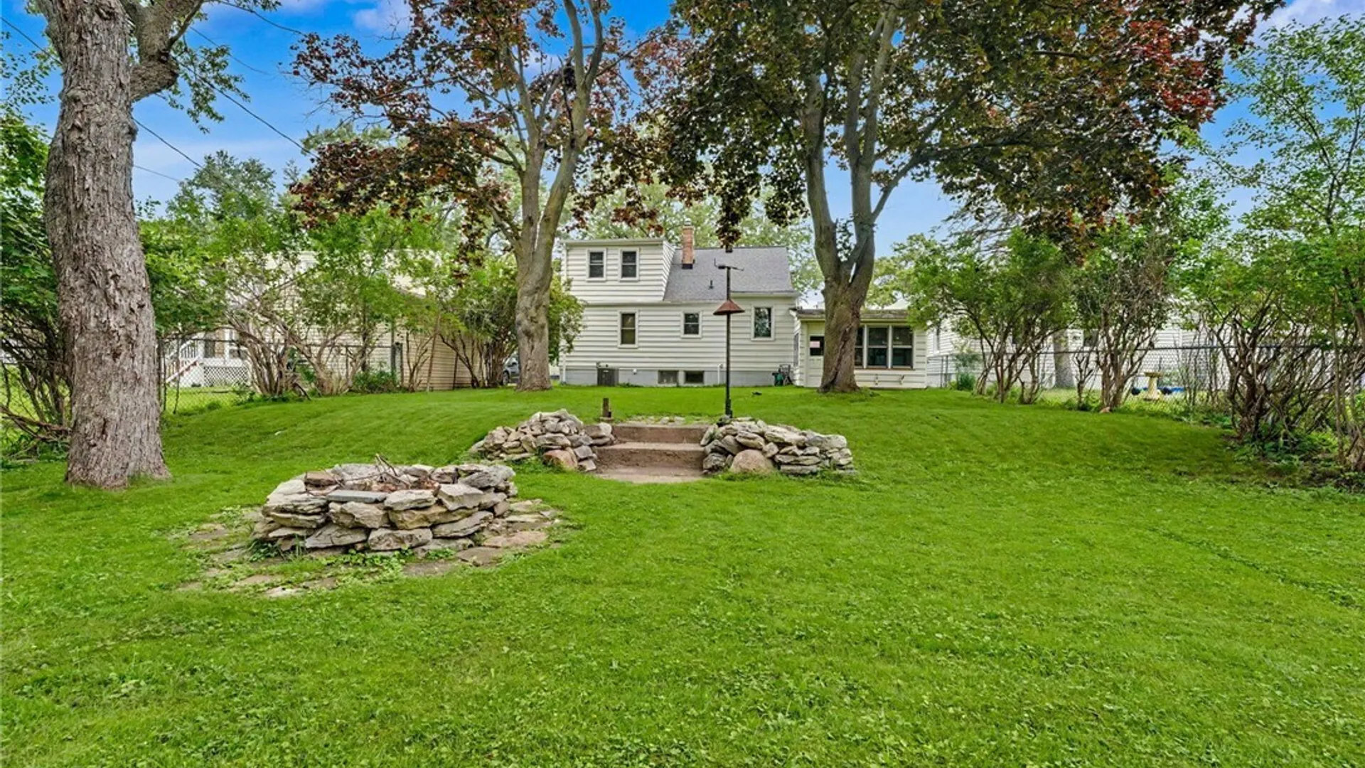 Property at 93 Greenfield Avenue, West Seneca, NY 14224 28