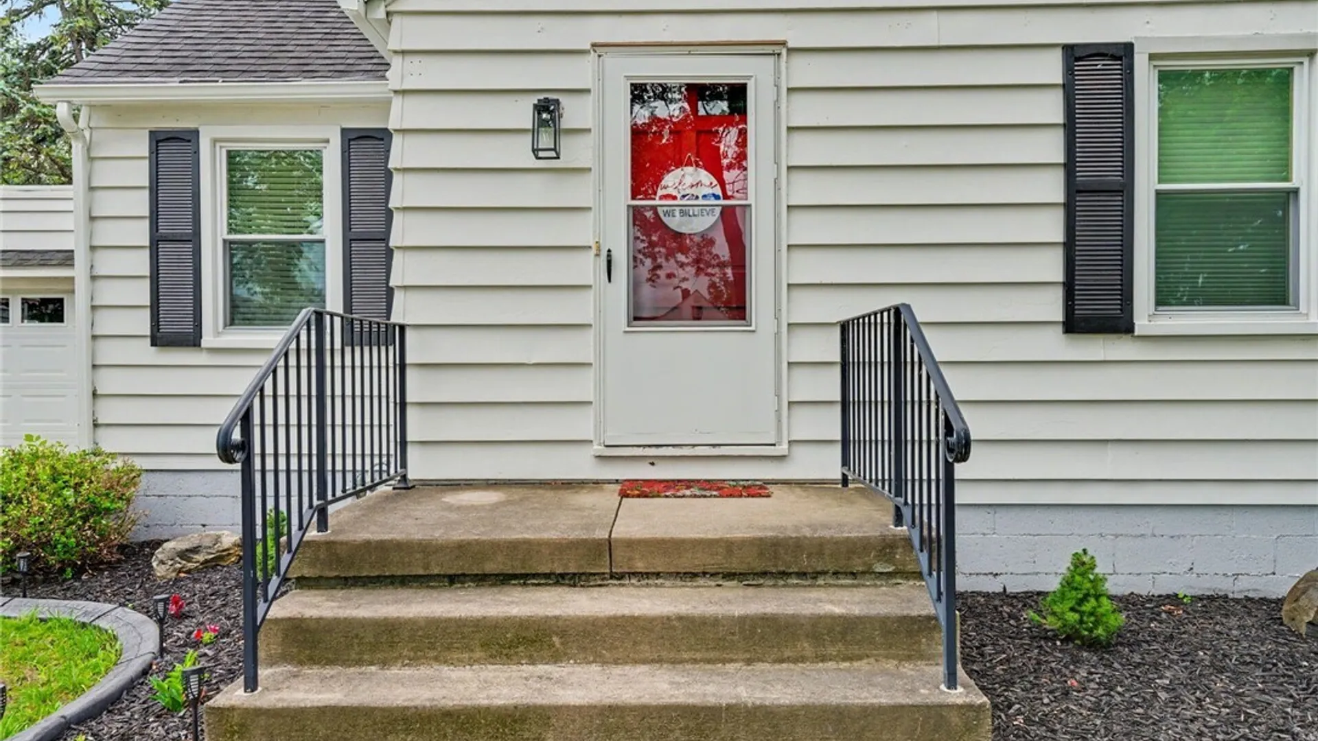 Property at 93 Greenfield Avenue, West Seneca, NY 14224 3
