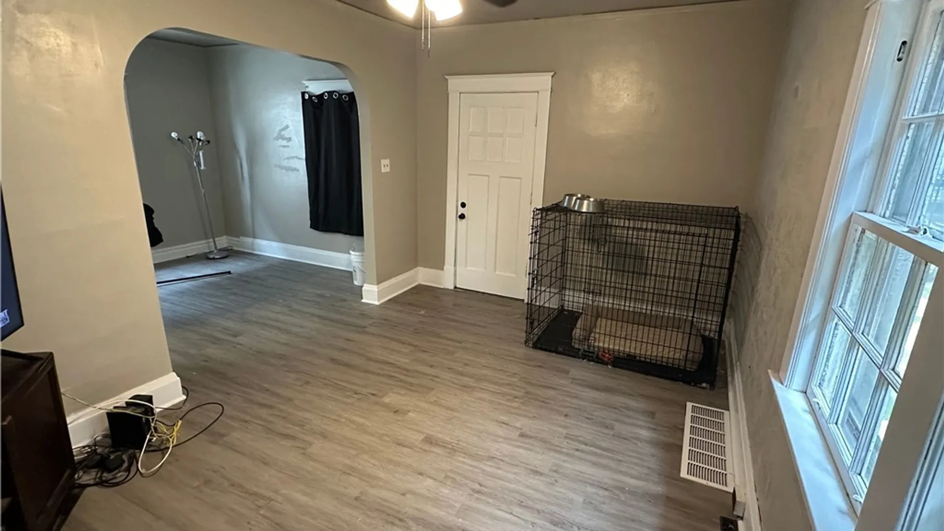 Property at 2247 Cleveland Avenue, Niagara Falls, NY 14305 4